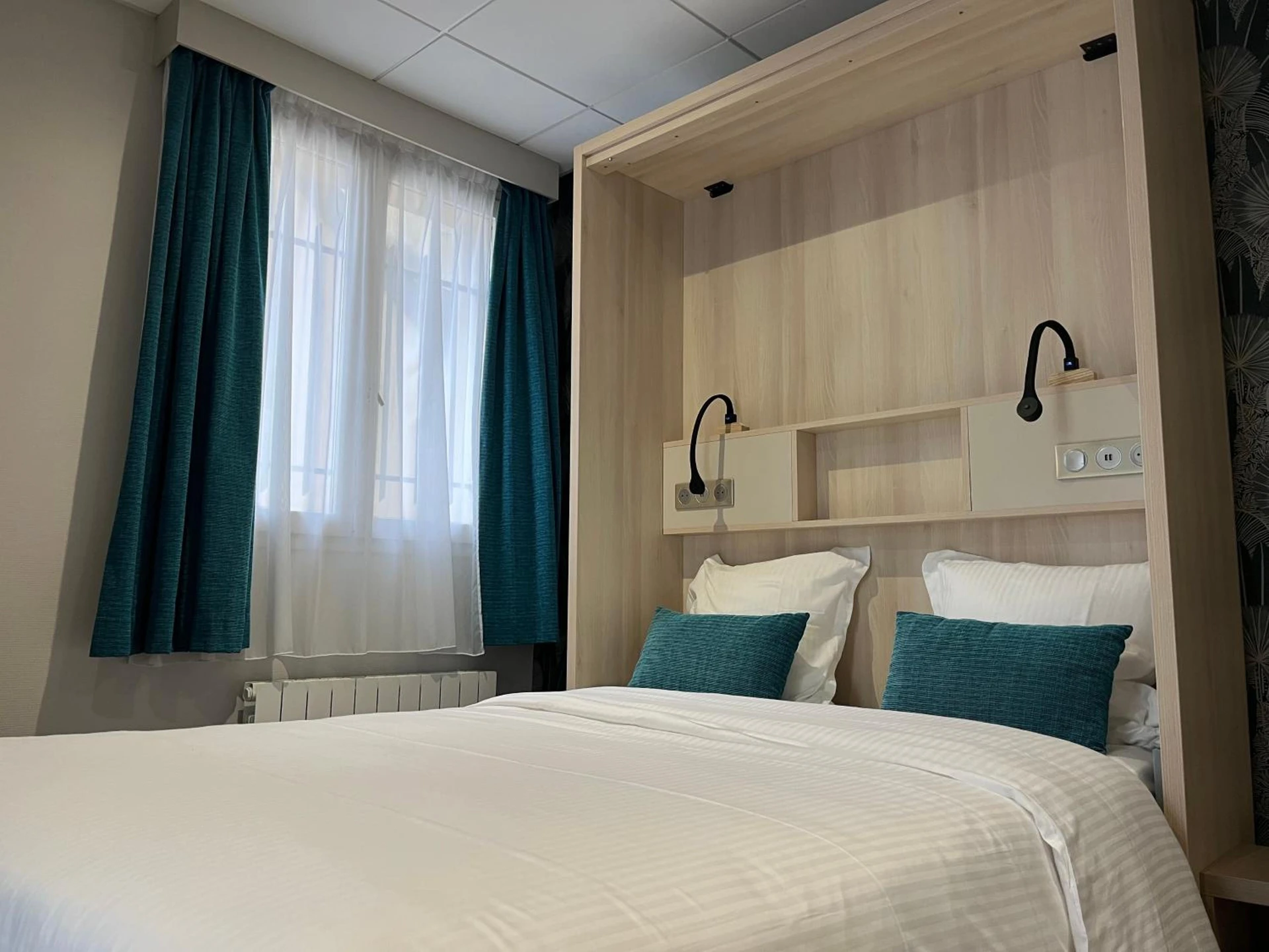 Chambre disponible pour un séminaire d'entreprise à Hotel Normandy - Vernon