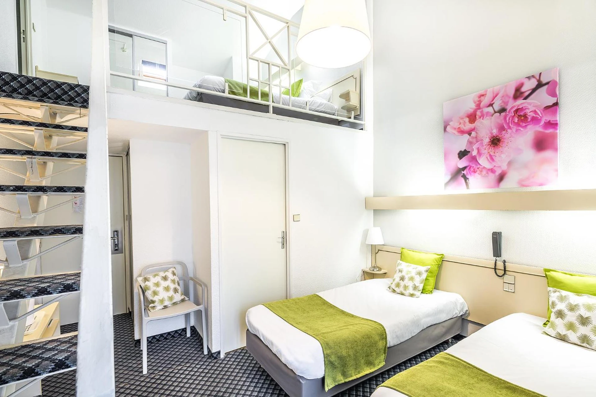 Magnifique chambre pour un séminaire d'entreprise à Hôtel Notre Dame de France - Lourdes