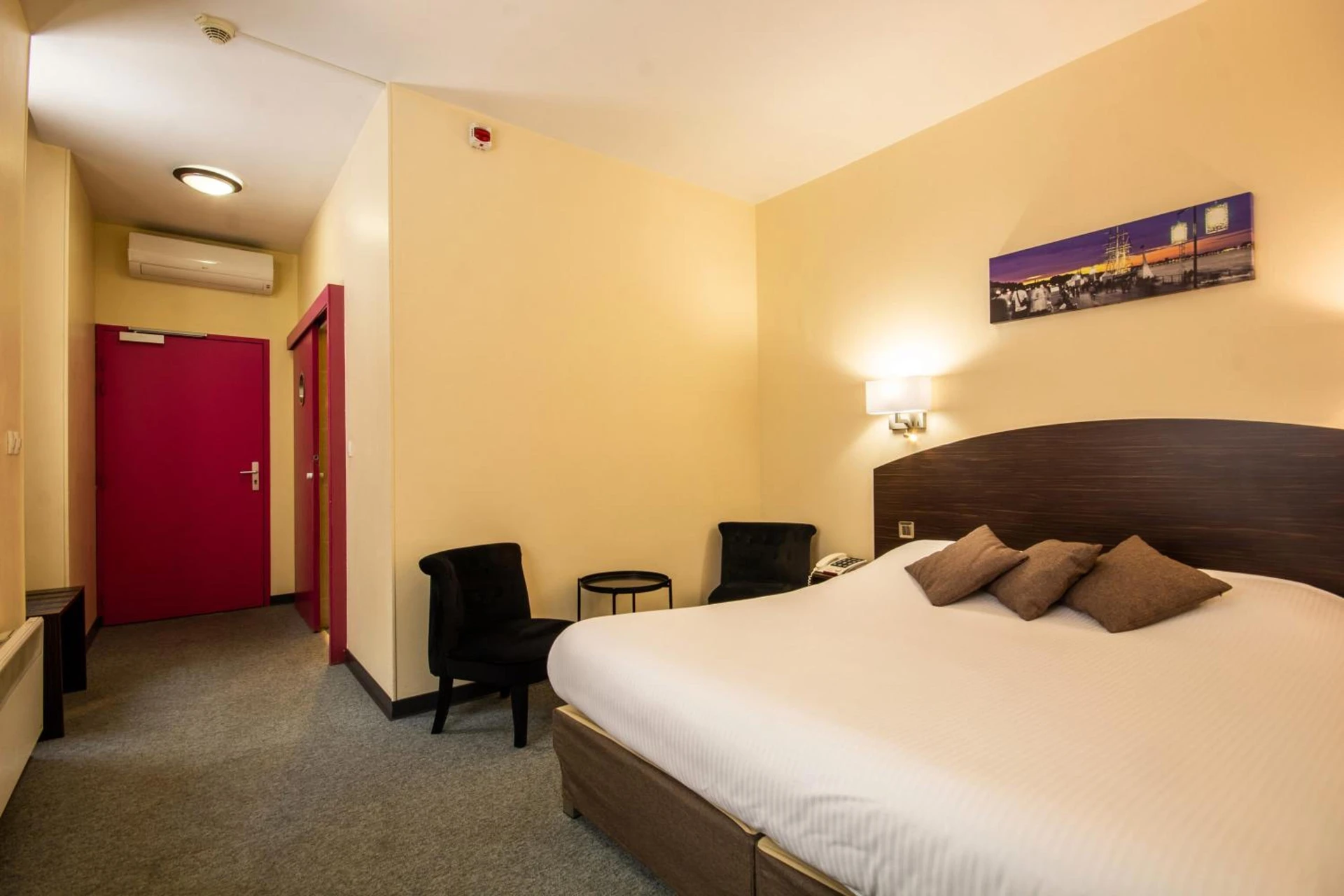 Magnifique chambre pour un séminaire d'entreprise à Hôtel Notre Dame - Bordeaux