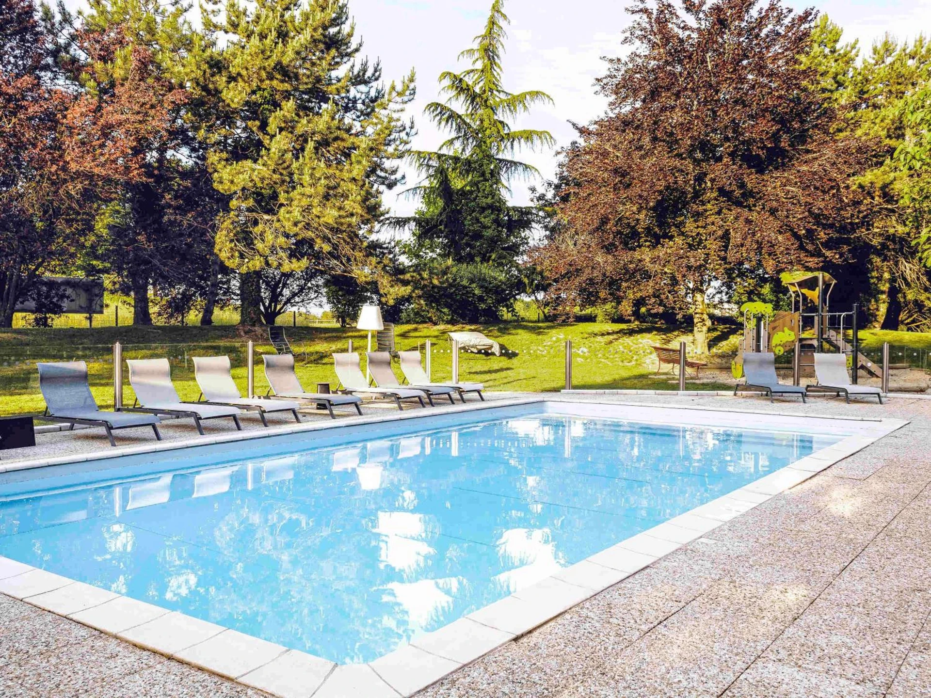 Ambiance de travail pour séminaire d'entreprise à Novotel Beaune - Beaune
