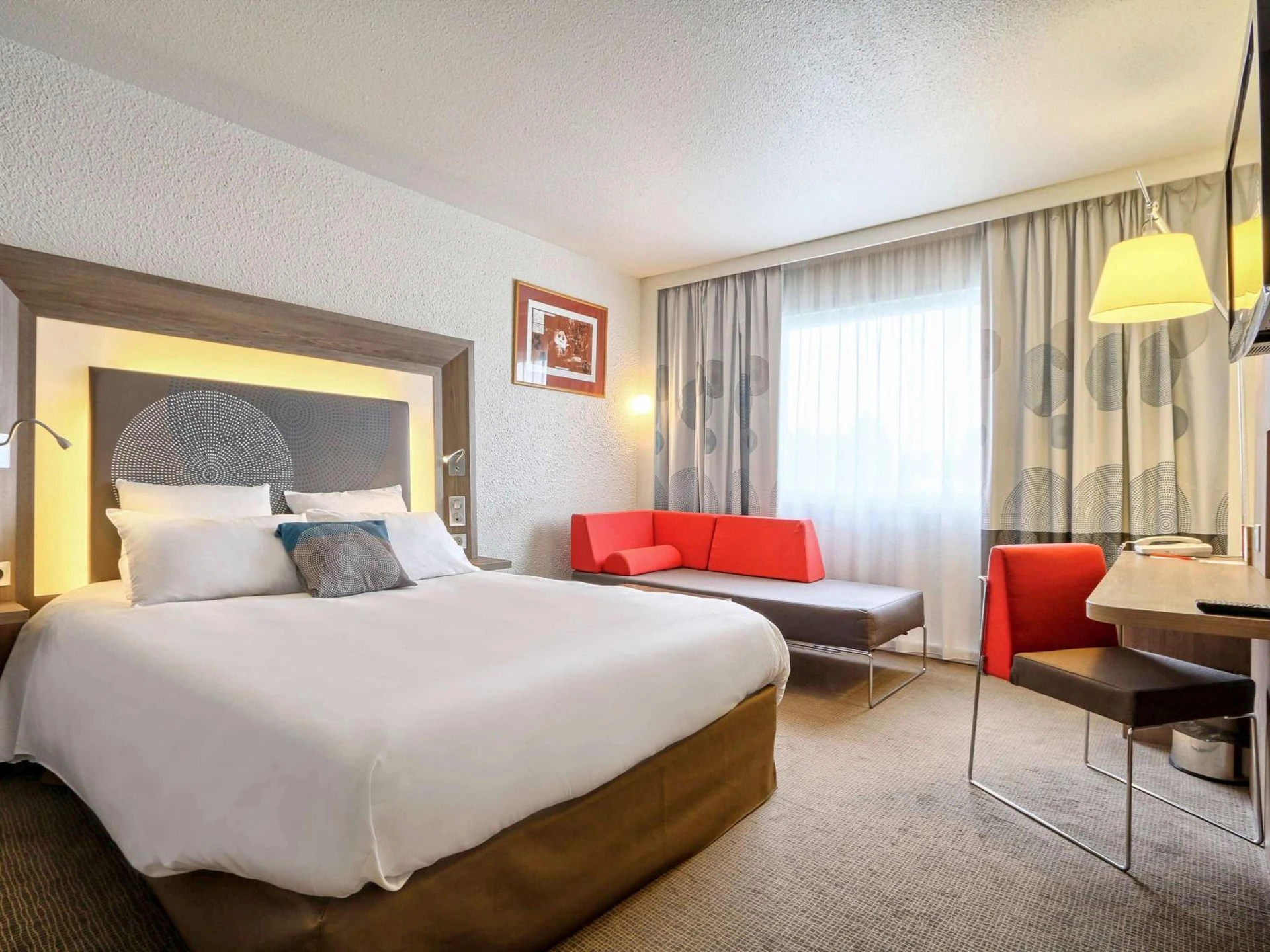 Chambre disponible pour un séminaire d'entreprise à Novotel Chartres - Chartres
