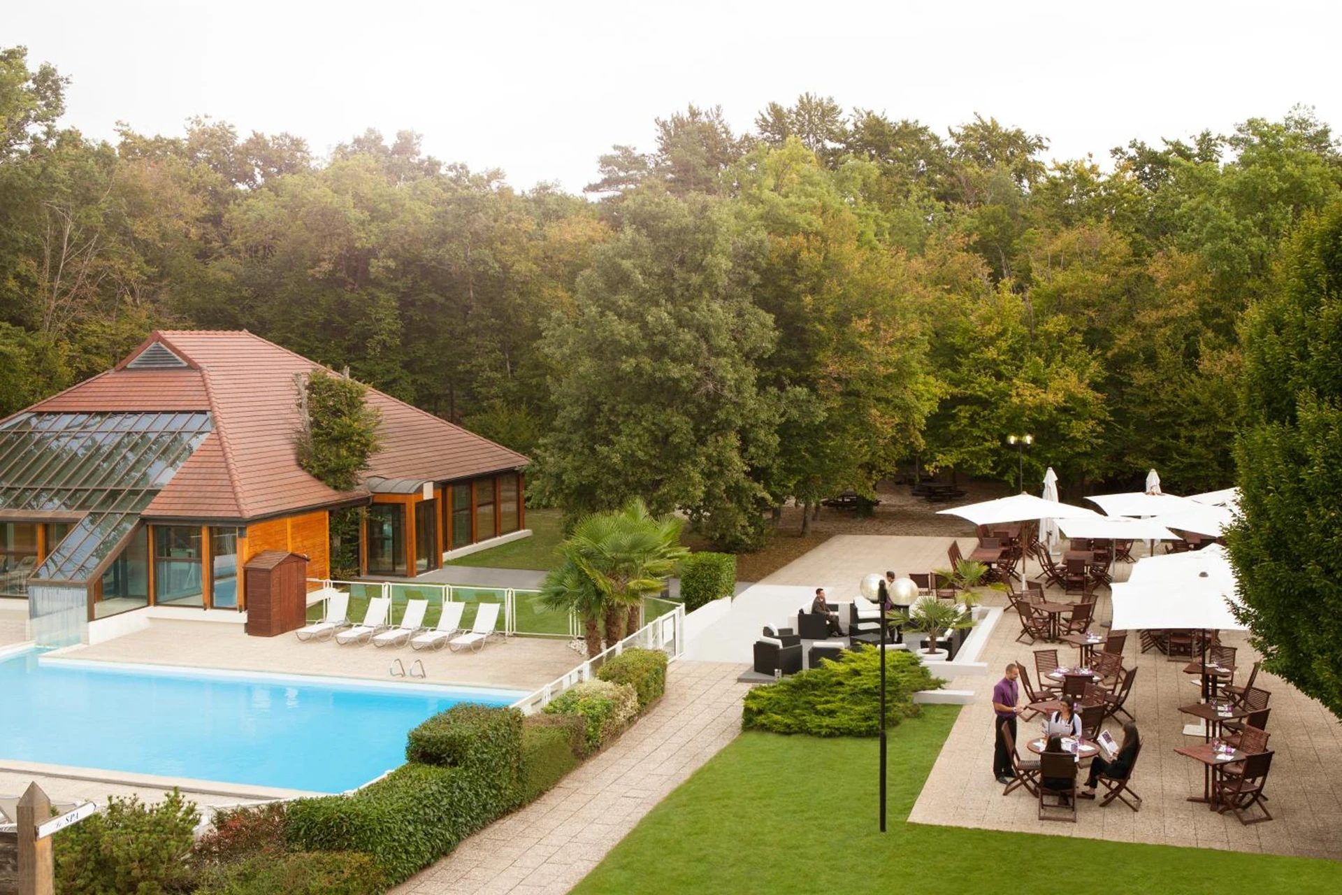 Organiser un séminaire d'entreprise : Novotel Fontainebleau Ury à ury