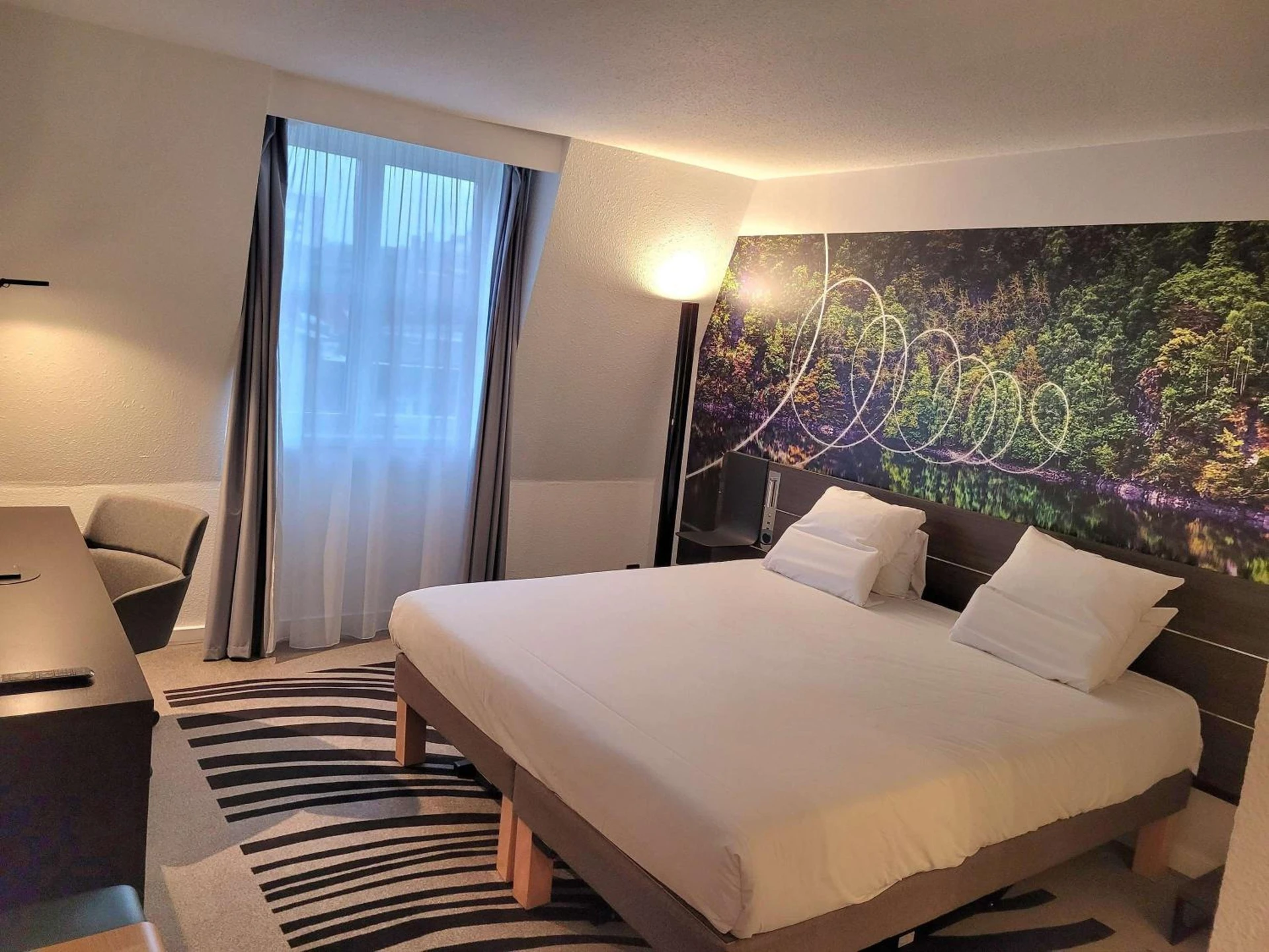 Magnifique chambre pour un séminaire d'entreprise à Novotel Lille Centre Grand Place - Lille