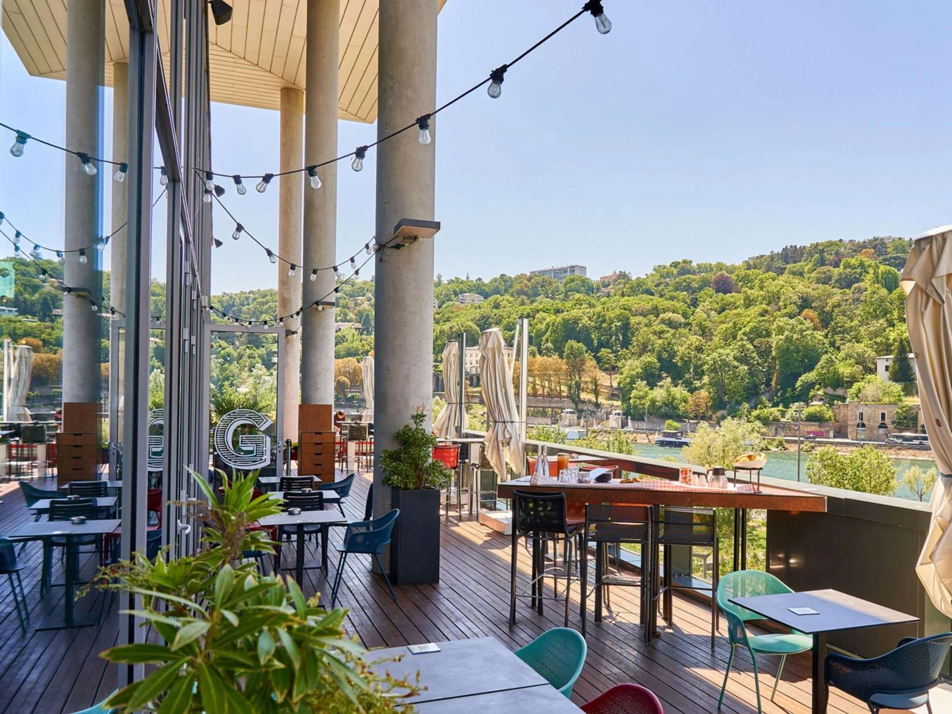 Salle de séminaire à Novotel Lyon Centre-Confluence Bord de Saone - Organiser un événement professionnel à Lyon