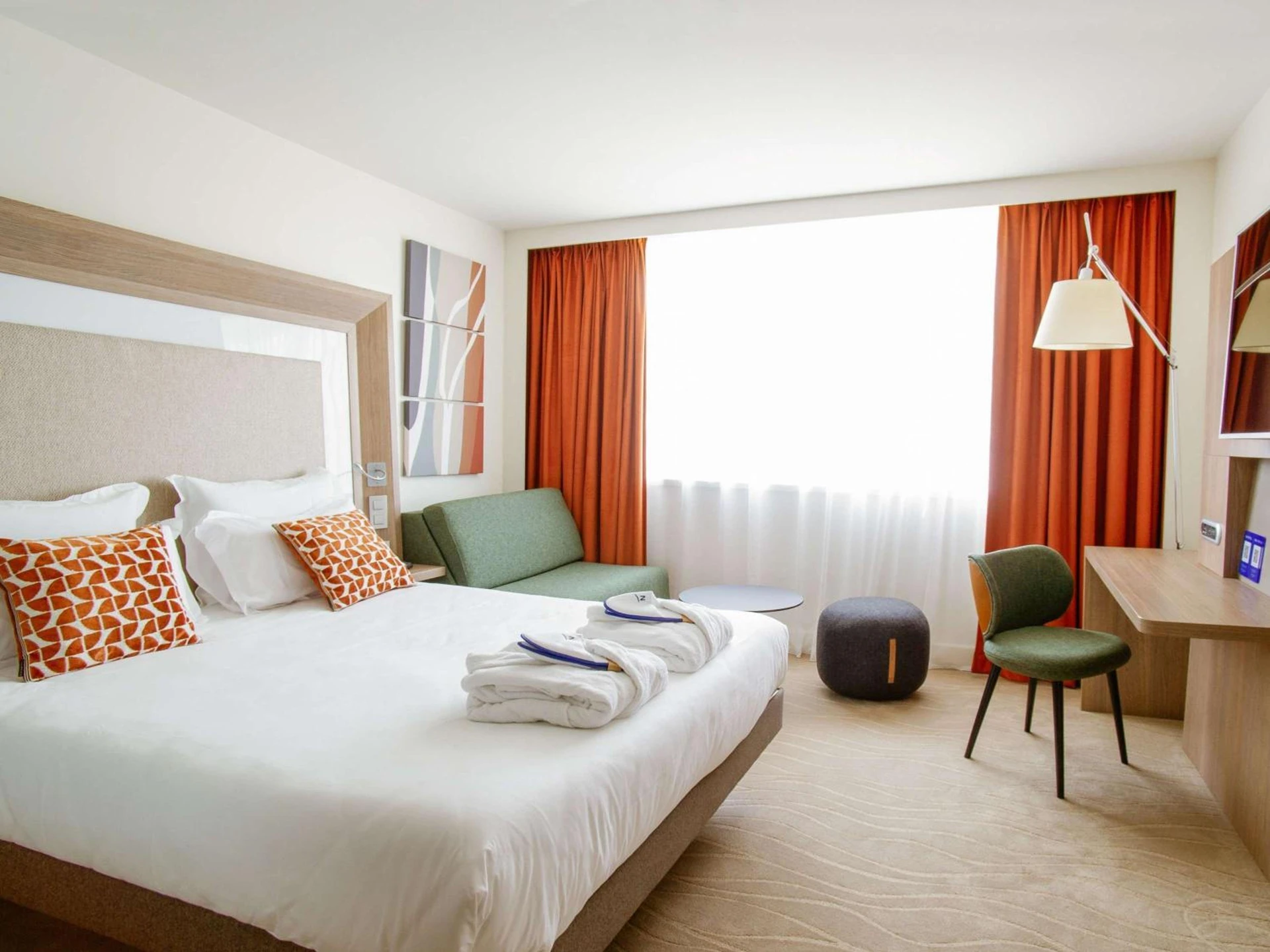 Magnifique chambre pour un séminaire d'entreprise à Novotel Lyon Centre-Confluence Bord de Saone - Lyon
