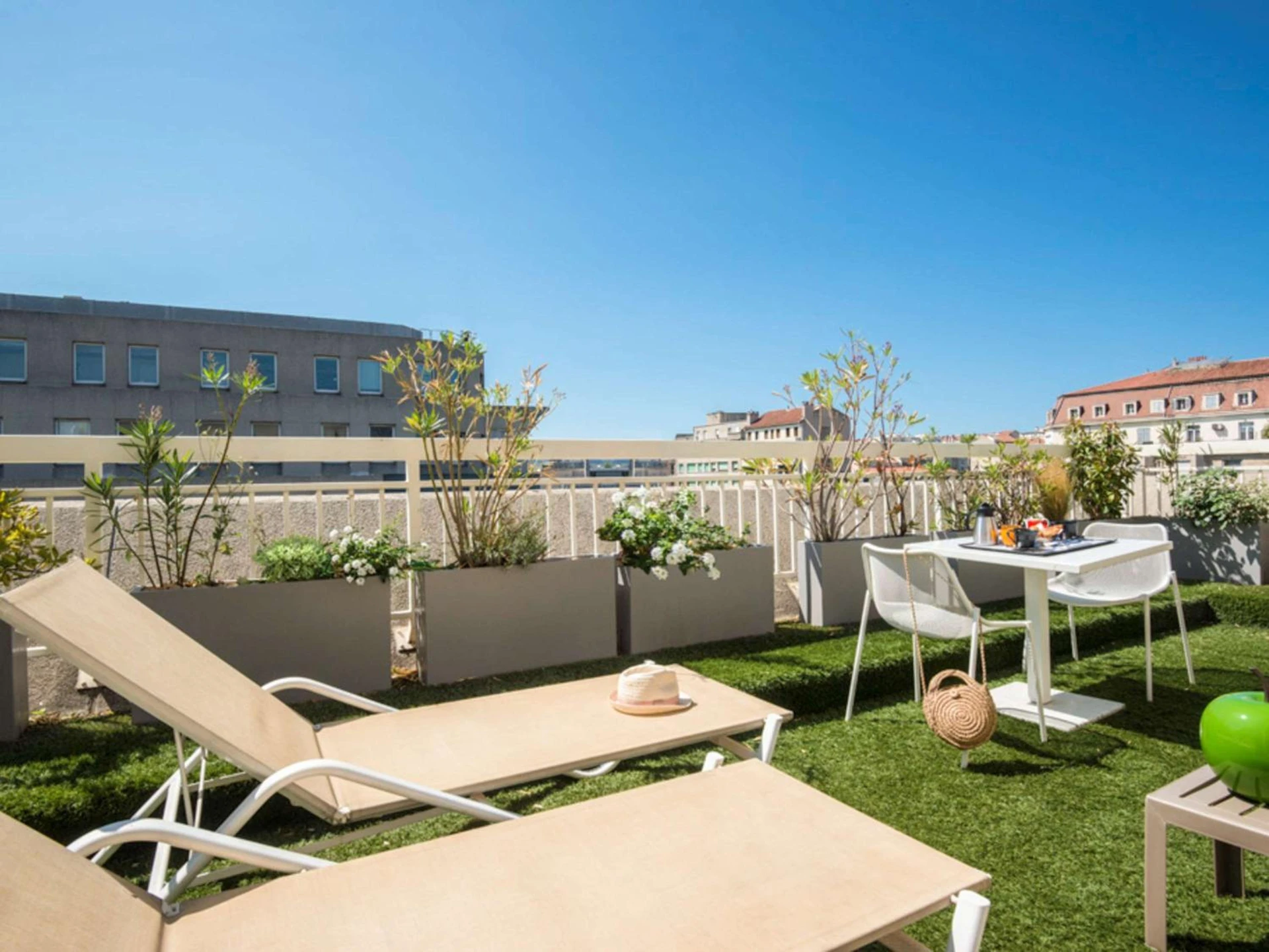 Ambiance de travail pour séminaire d'entreprise à Novotel Marseille Centre Prado Vélodrome - Marseille