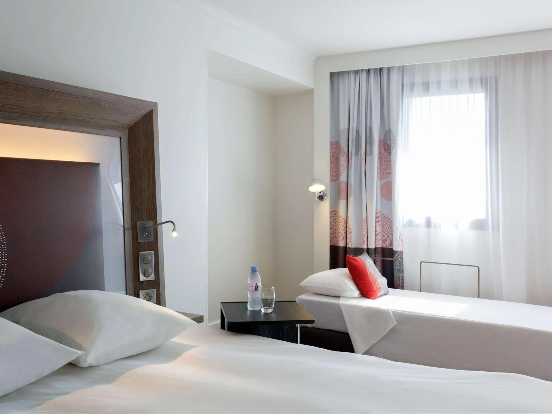 Magnifique chambre pour un séminaire d'entreprise à Novotel Marseille Centre Prado Vélodrome - Marseille