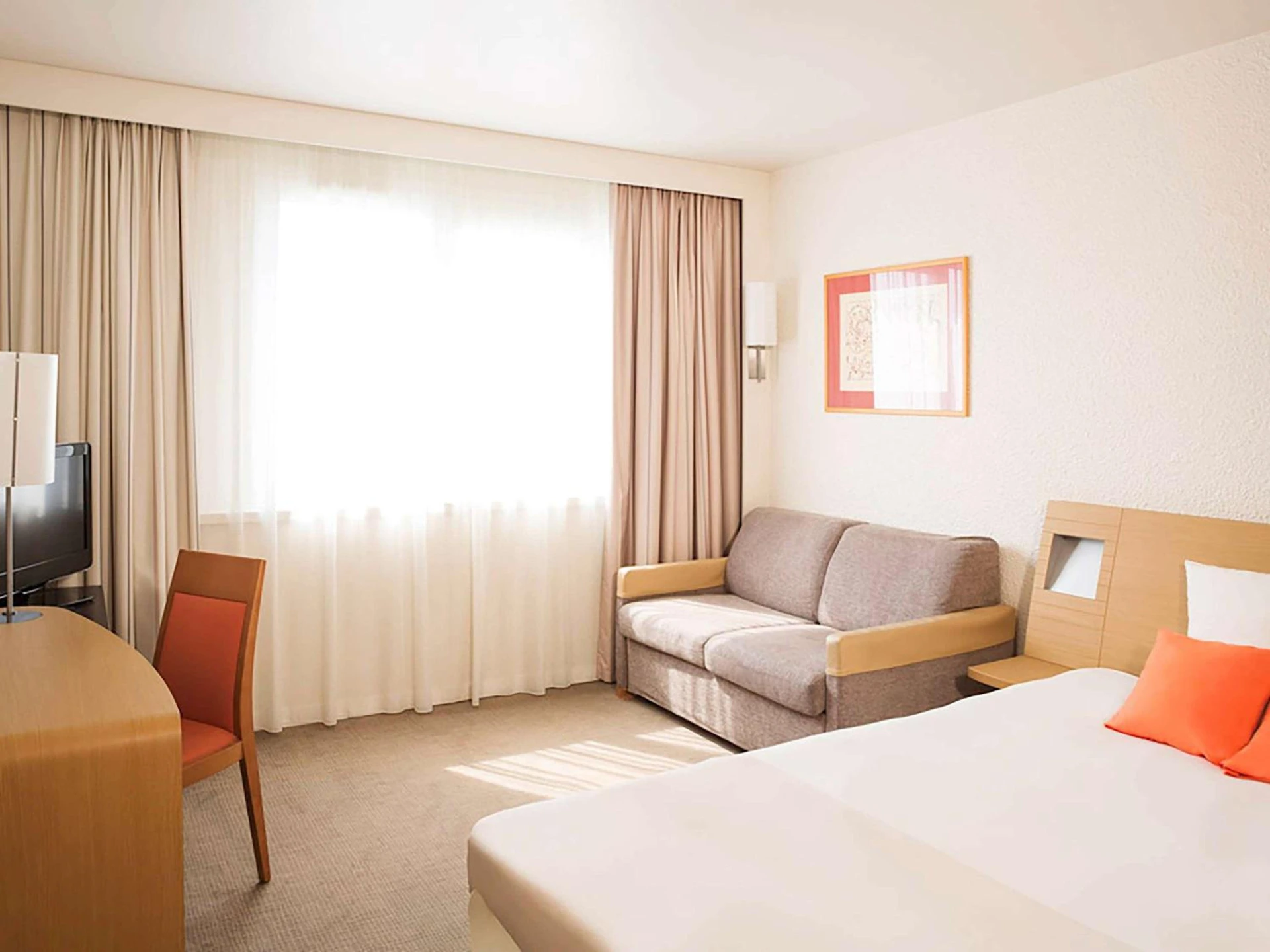 Chambre disponible pour un séminaire d'entreprise à Novotel Metz Centre - Metz