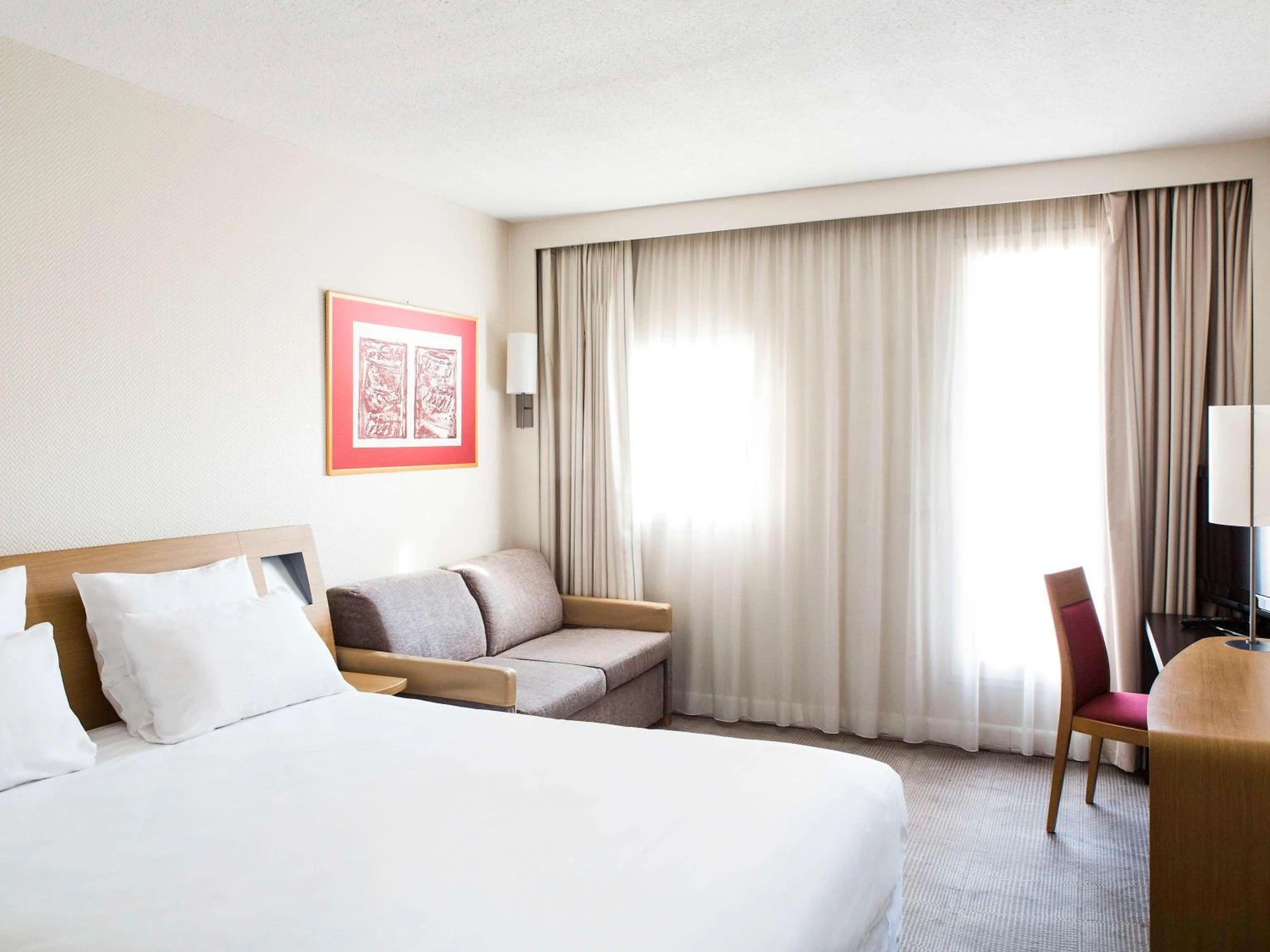 Chambre disponible pour un séminaire d'entreprise à Novotel Nice Aéroport Cap 3000 - Saint-Laurent-du-Var