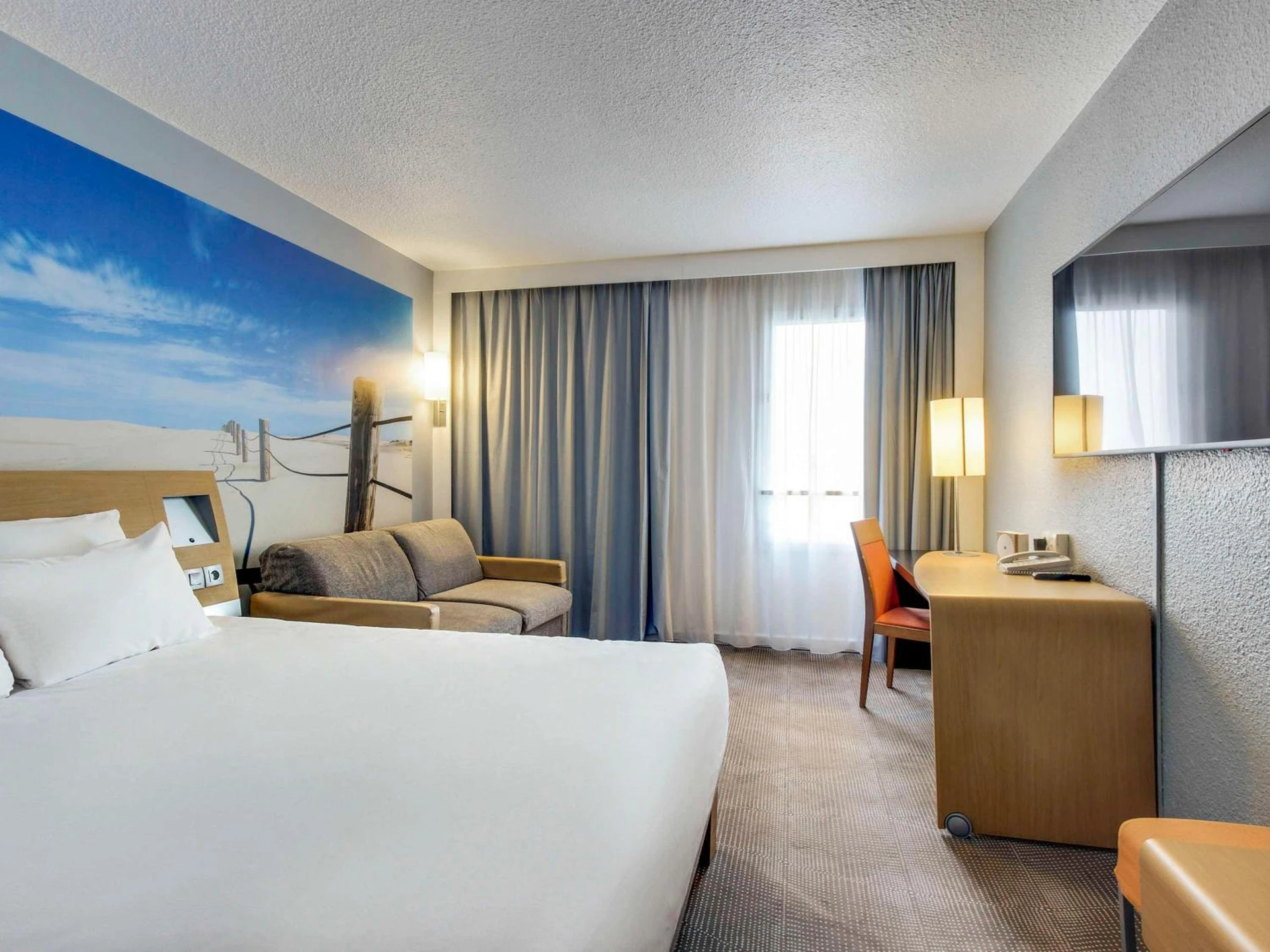 Ambiance de travail pour séminaire d'entreprise à Novotel Paris Est - Bagnolet