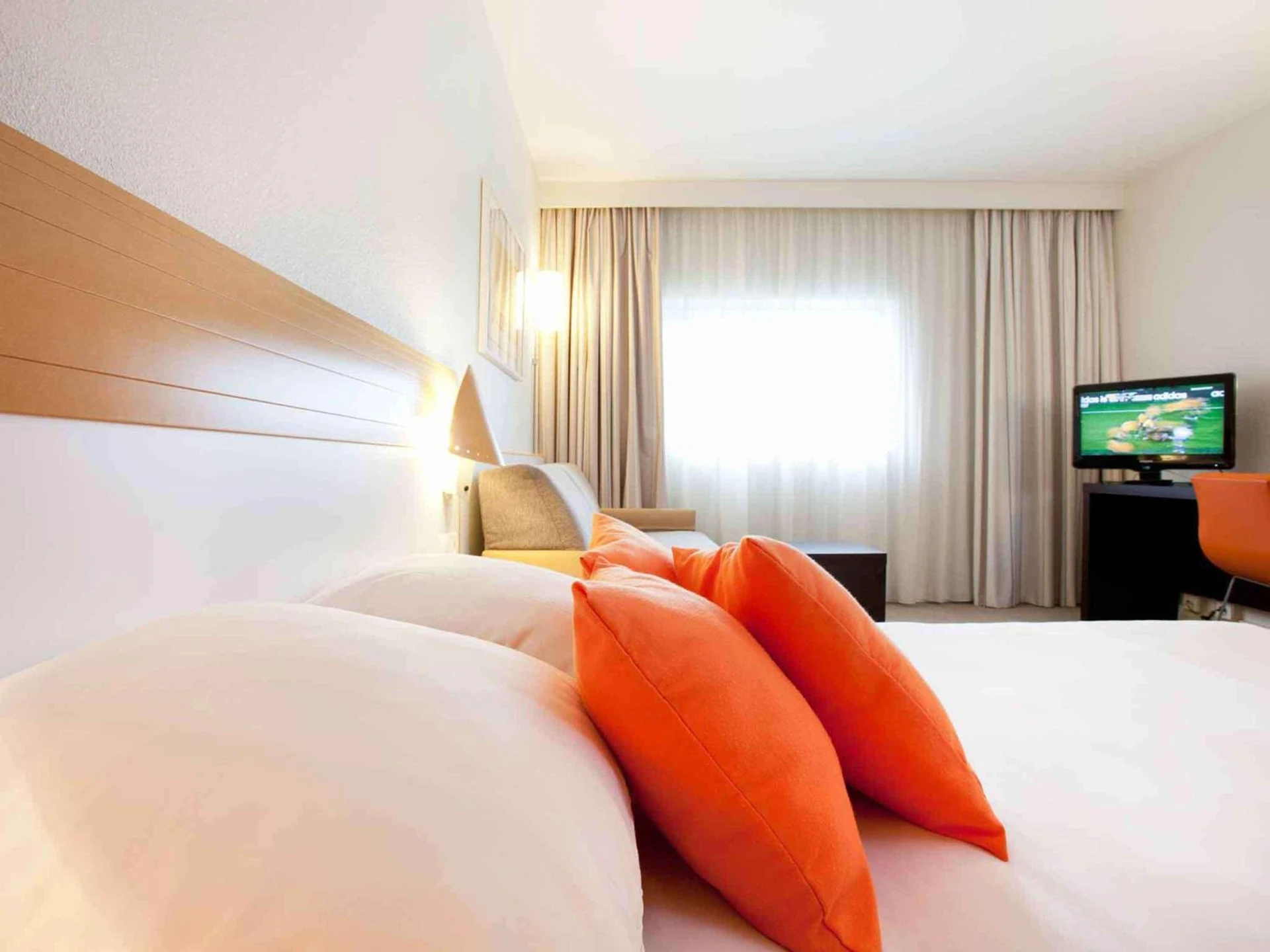 Chambre disponible pour un séminaire d'entreprise à Novotel Paris Orly Rungis Aéroport - Rungis