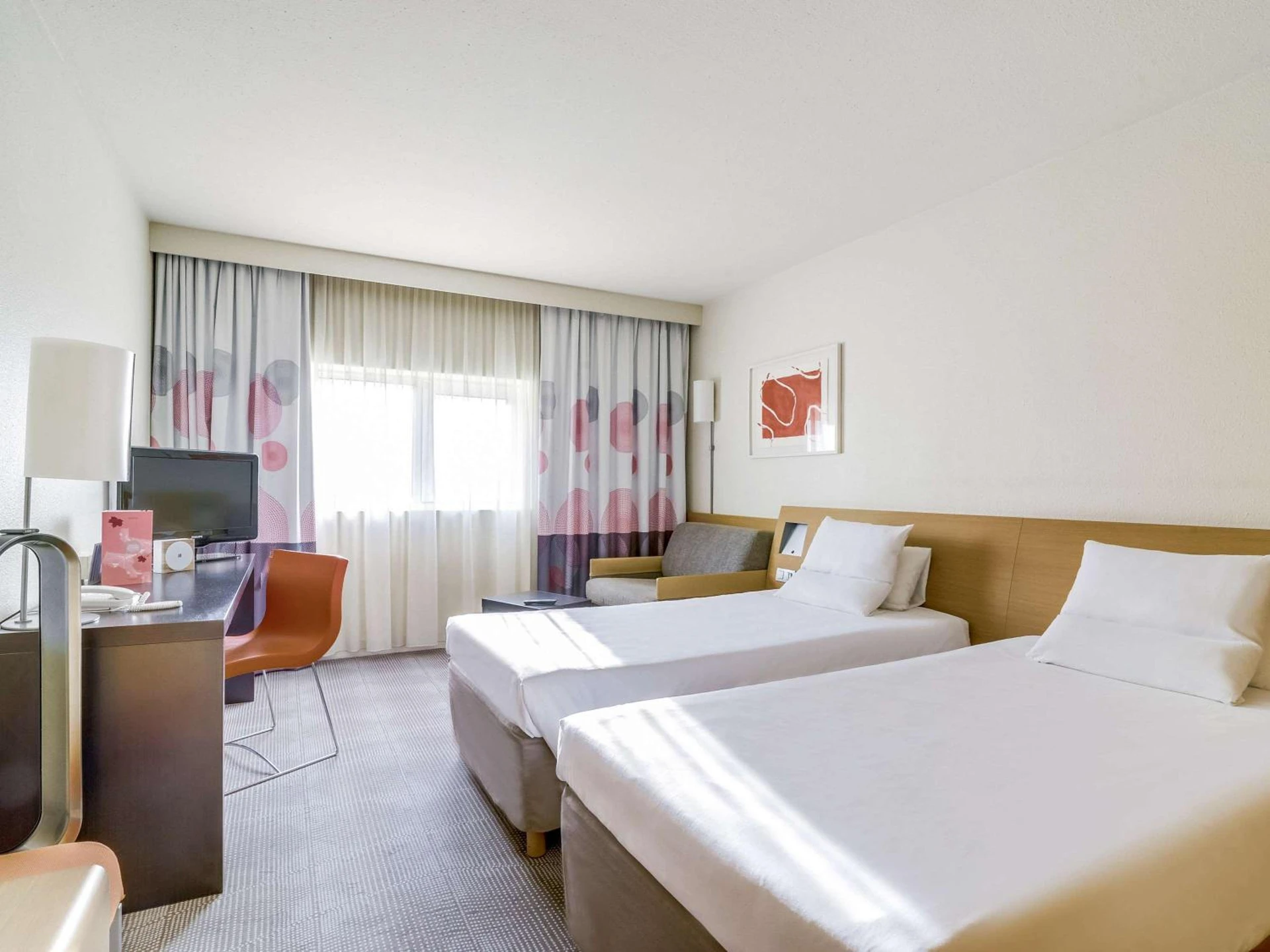 Magnifique chambre pour un séminaire d'entreprise à Novotel Paris Orly Rungis Aéroport - Rungis