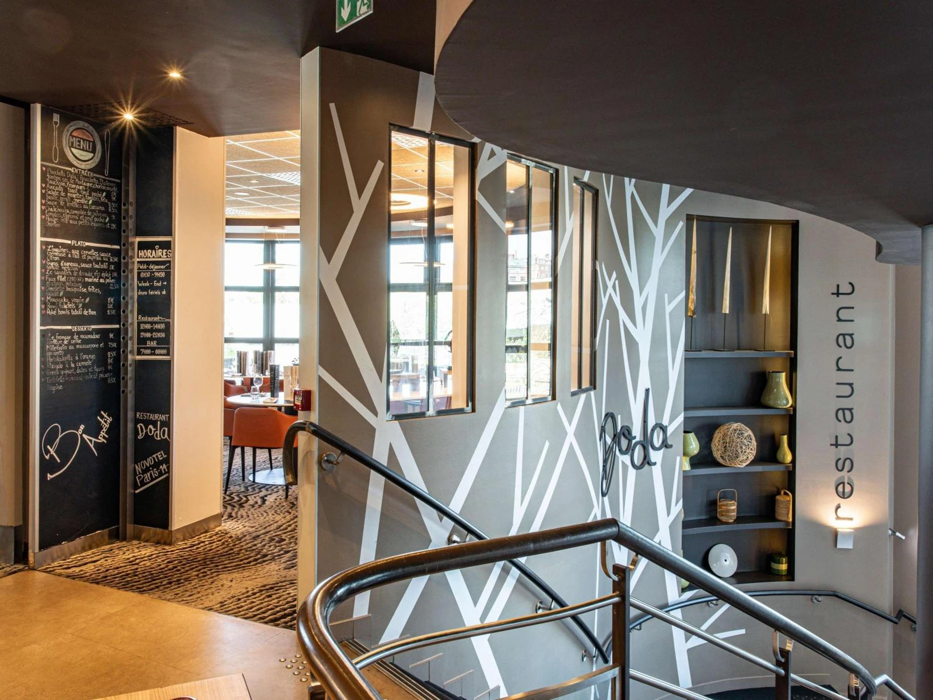 Lieu convivial pour un séminaire d'entreprise à Novotel Paris 14 Porte d'Orléans - Paris - En savoir plus 