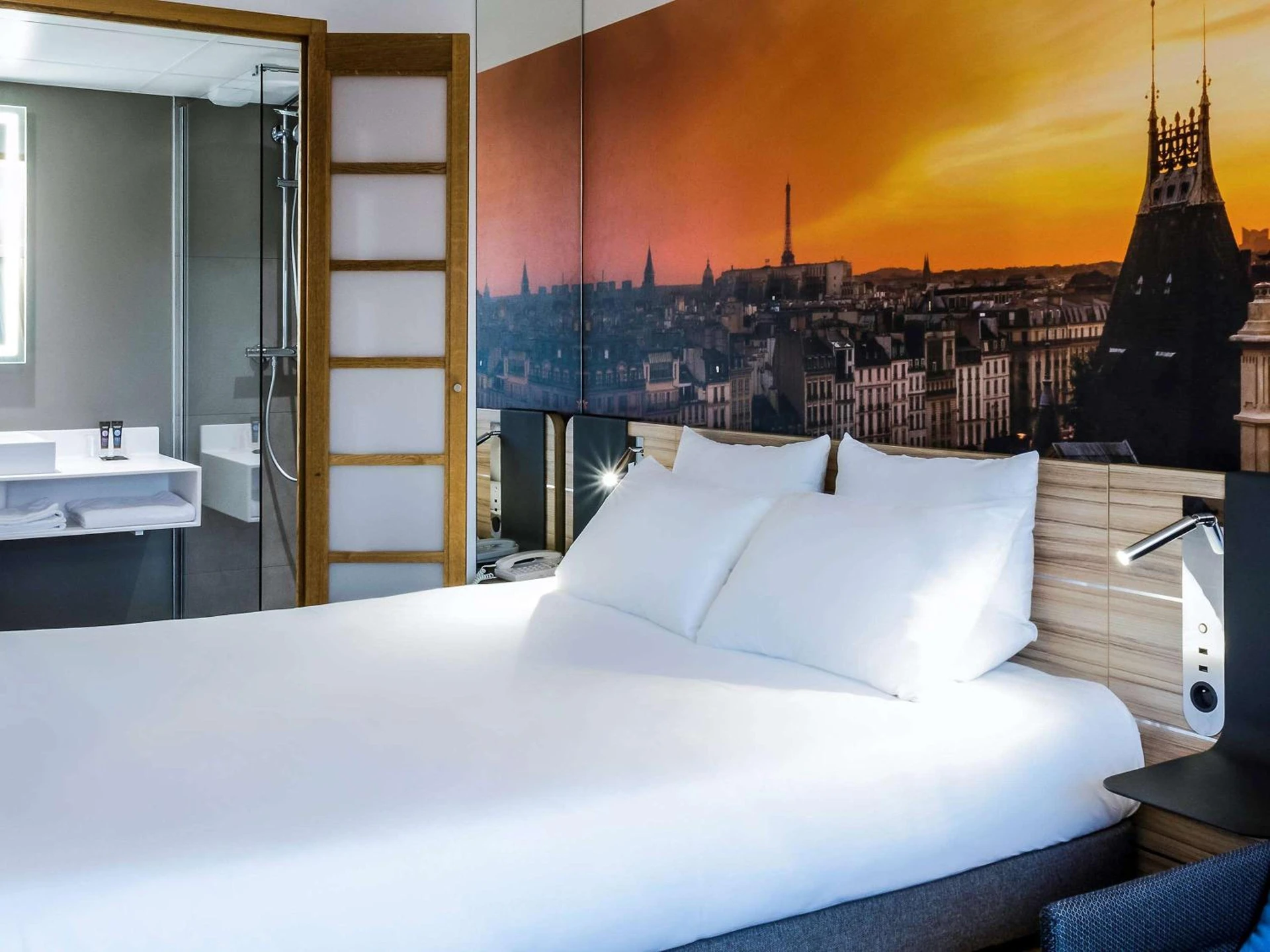 Chambre disponible pour un séminaire d'entreprise à Novotel Paris 14 Porte d'Orléans - Paris