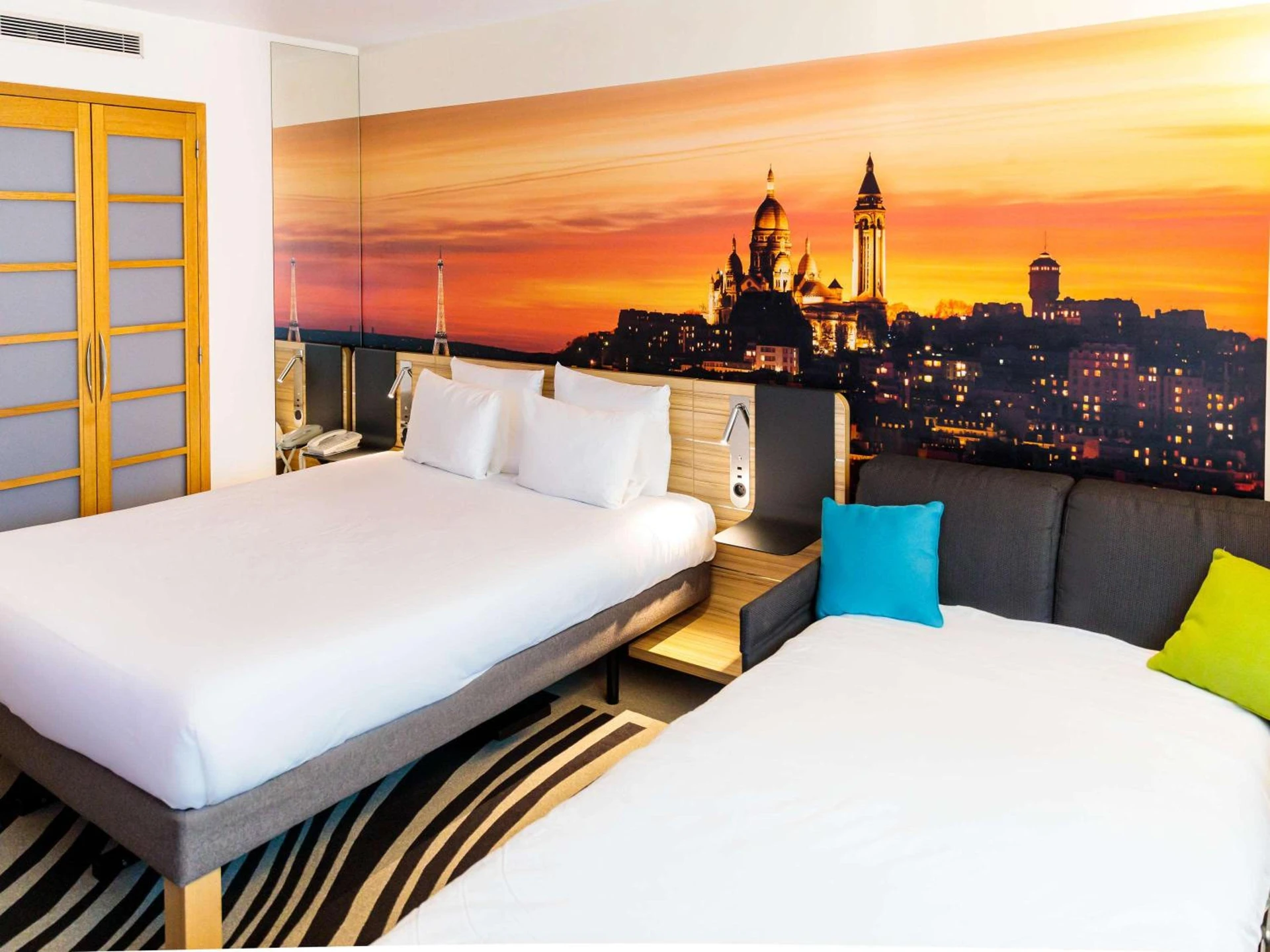 Chambre disponible pour un séminaire d'entreprise à Novotel Paris 14 Porte d'Orléans - Paris