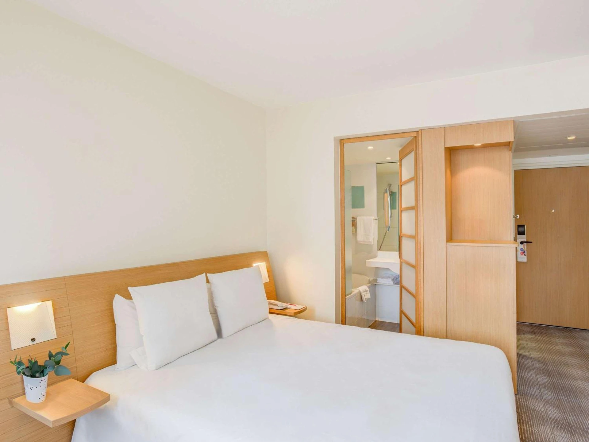 Chambre disponible pour un séminaire d'entreprise à Novotel Paris Rueil Malmaison - Rueil-Malmaison