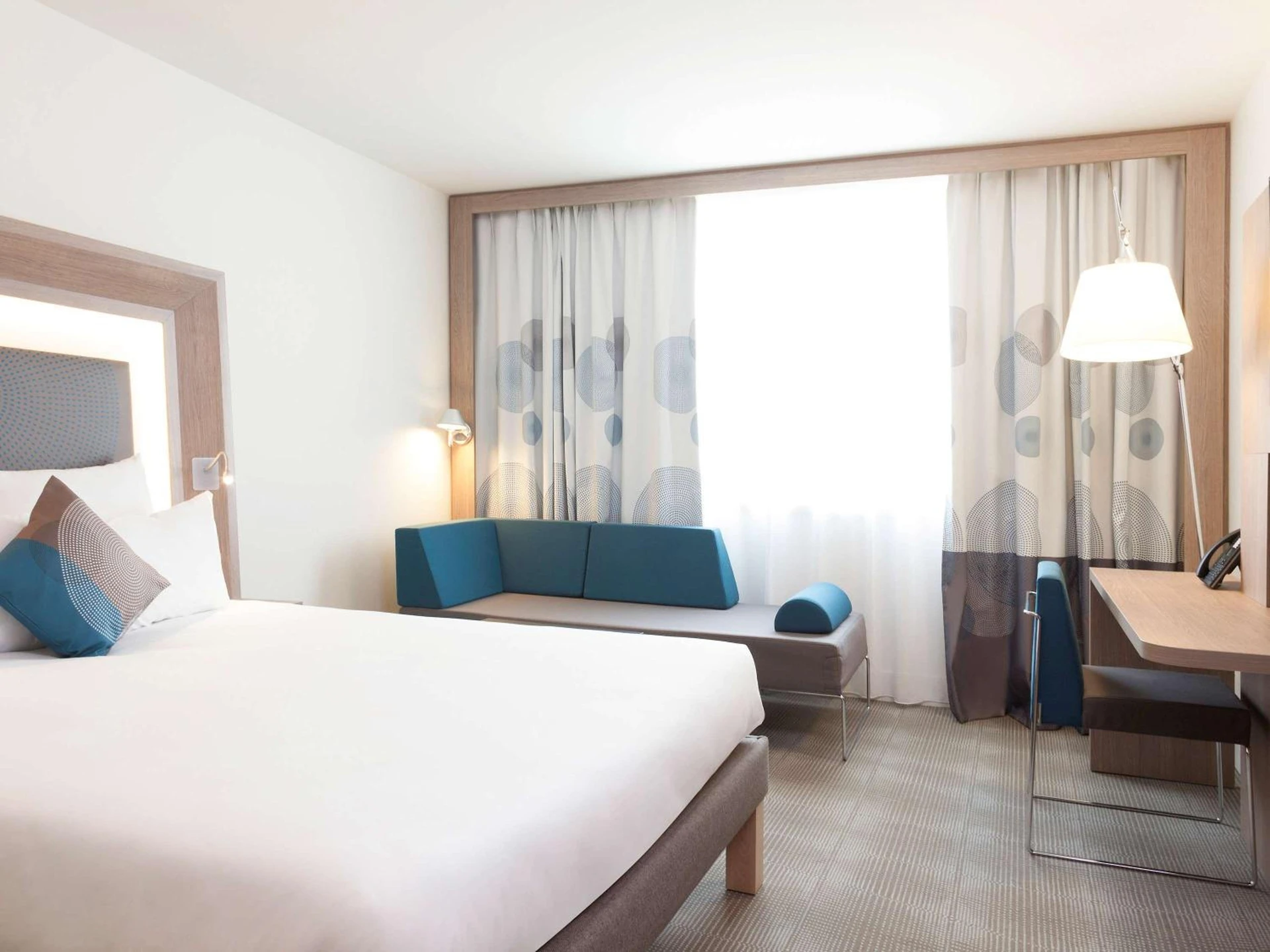 Chambre disponible pour un séminaire d'entreprise à Novotel Paris Saint Denis Stade Basilique - Saint-Denis