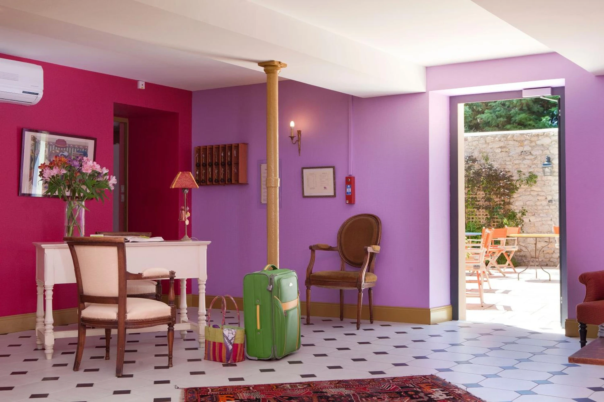 Organiser un séminaire d'entreprise : Logis hôtel Ô en Couleur à oucques