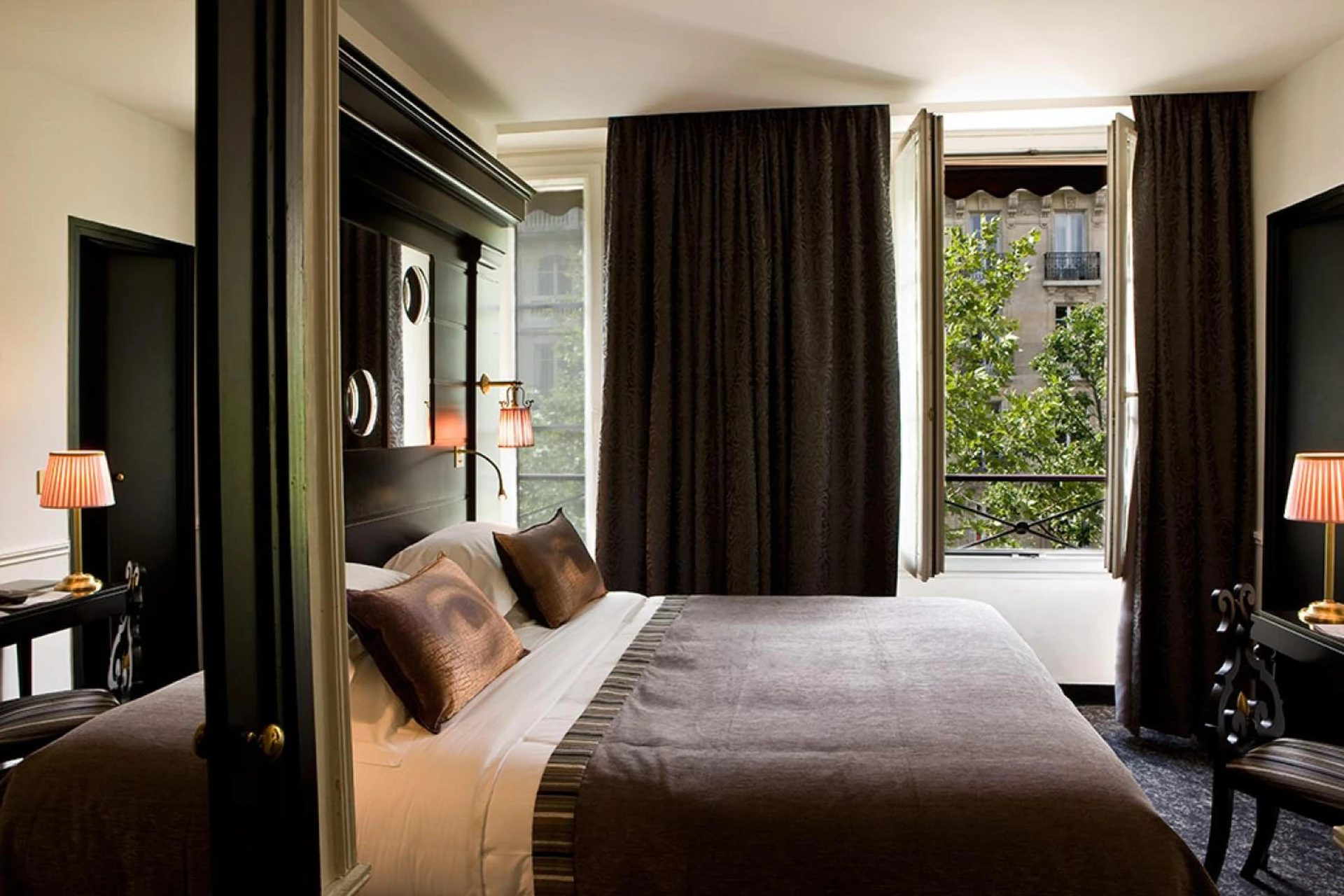 Chambre disponible pour un séminaire d'entreprise à Hotel Observatoire Luxembourg - Paris