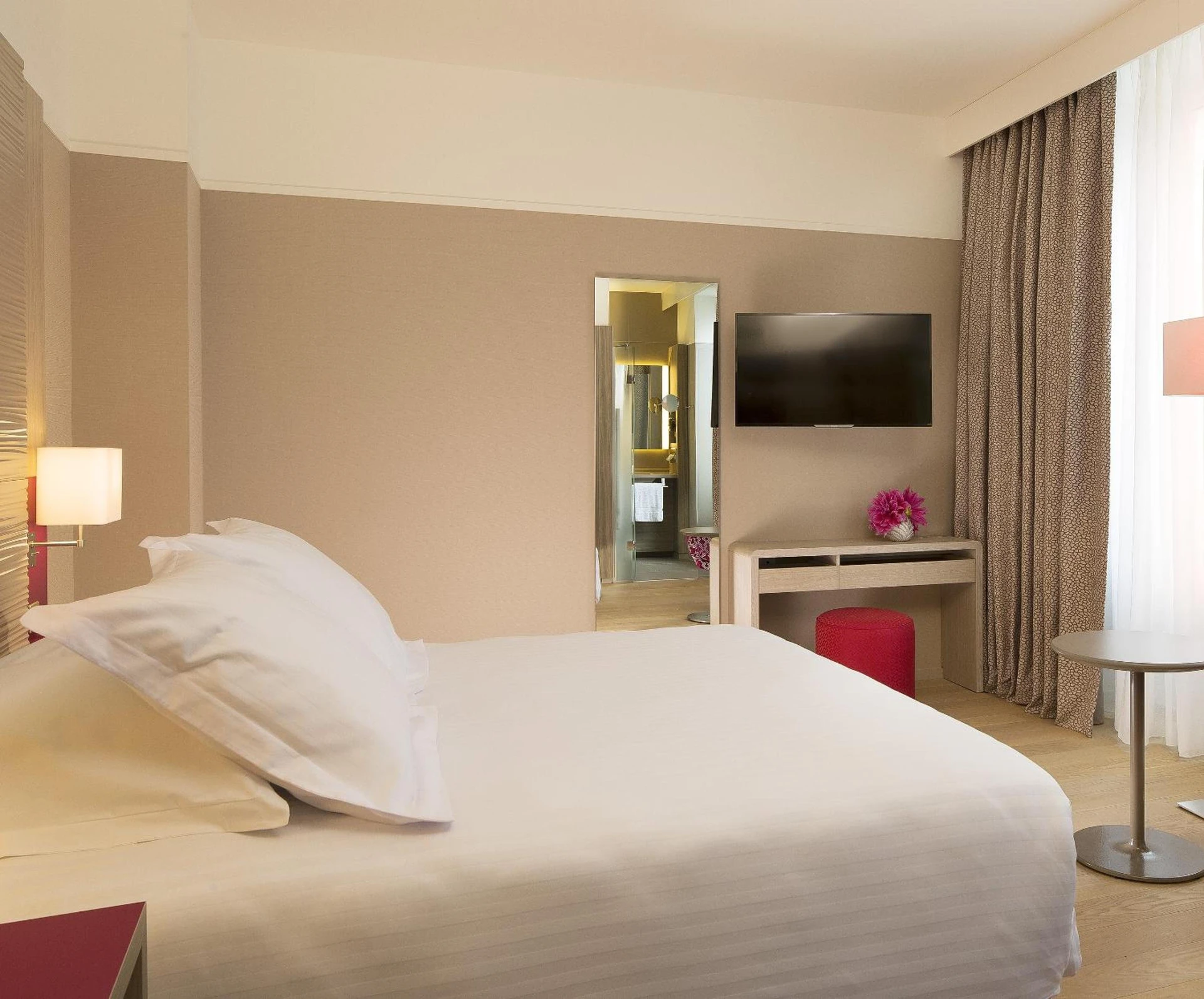 Chambre disponible pour un séminaire d'entreprise à Oceania Rennes - Saint-Grégoire