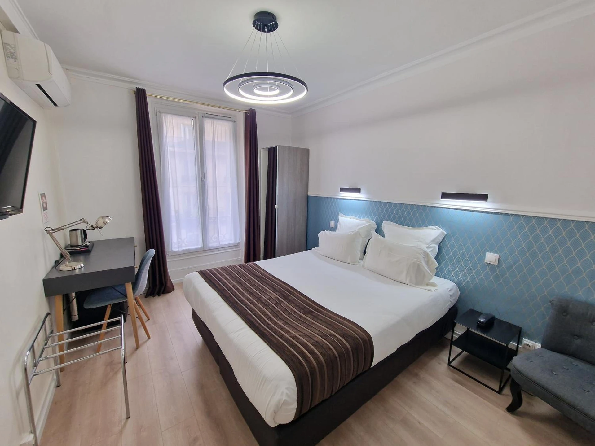 Magnifique chambre pour un séminaire d'entreprise à Hôtel Océanic - Grands Magasins - Paris