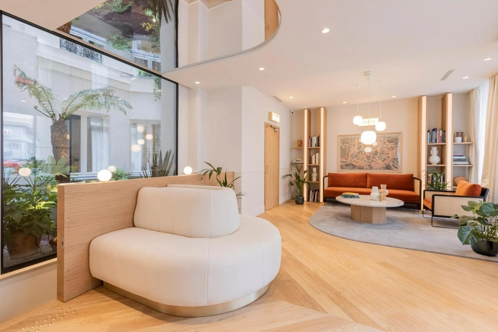Ambiance de travail pour séminaire d'entreprise à Hôtel Oratio - Paris