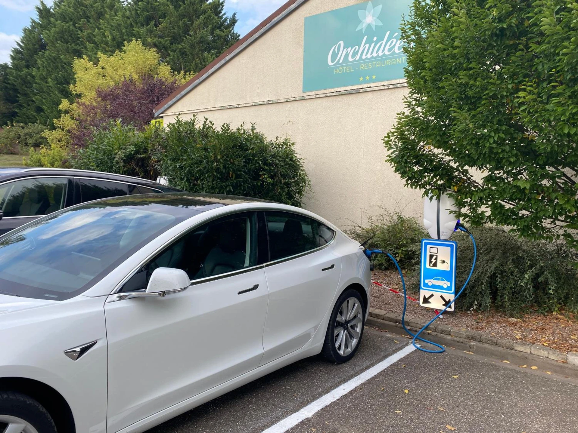 Chambre à Les Orchidées , Hôtel & Restaurant - Organiser un séminaire d'entreprise à Verdun