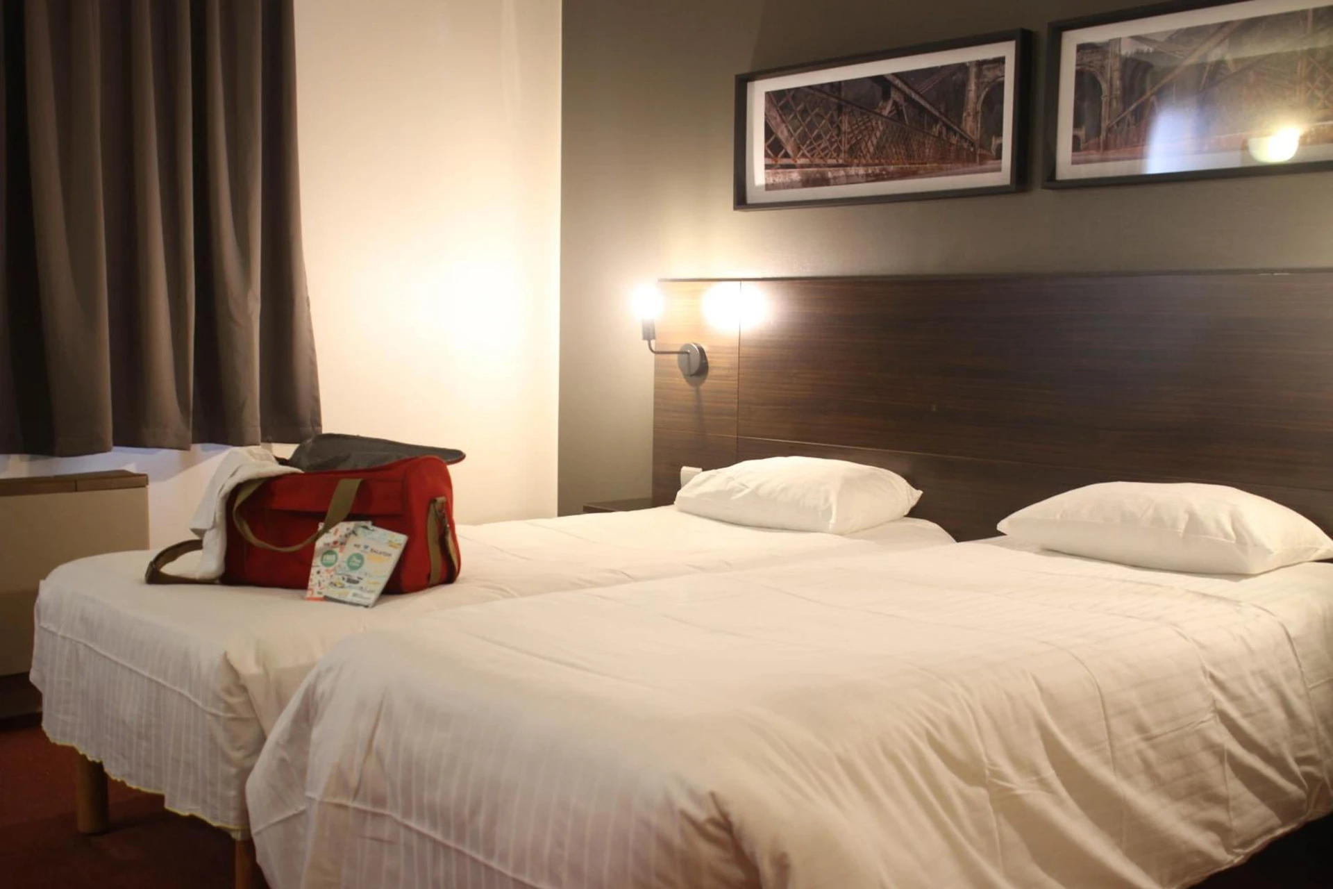 Magnifique chambre pour un séminaire d'entreprise à Orly Superior Hotel - Athis-Mons
