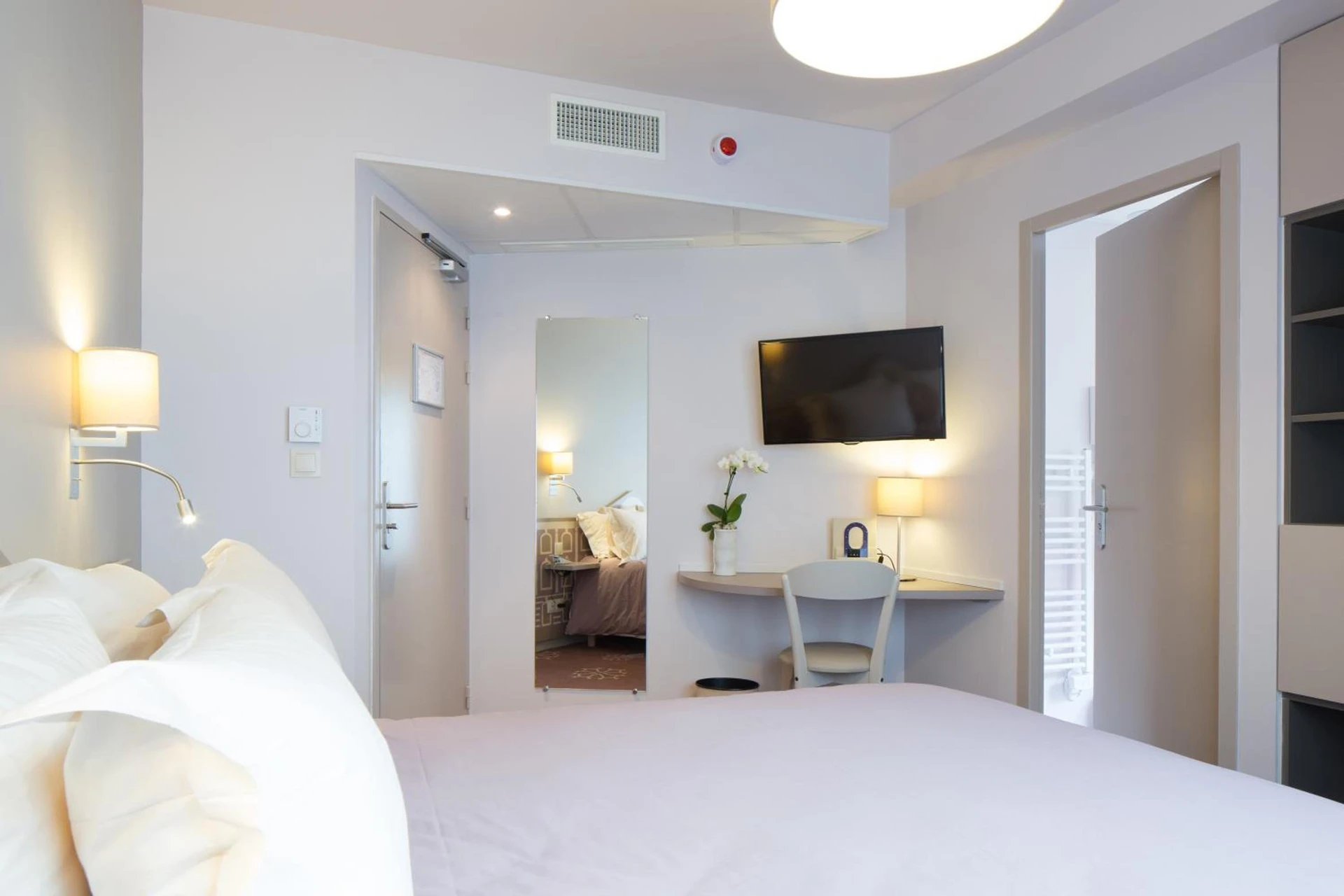 Chambre disponible pour un séminaire d'entreprise à Hotel Ours Blanc - Wilson - Toulouse
