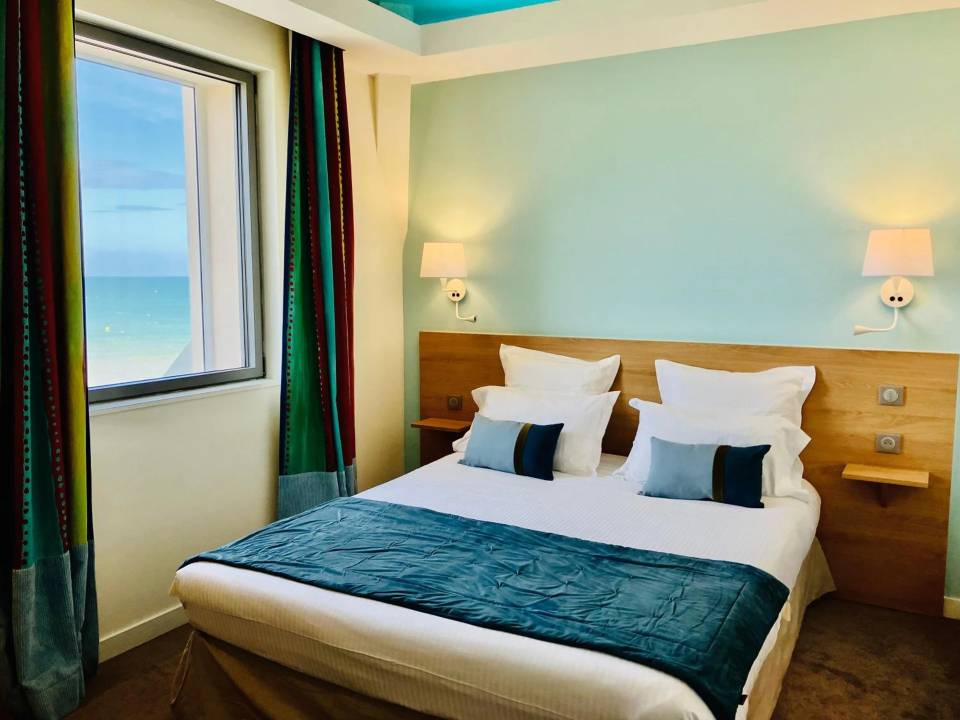 Chambre disponible pour un séminaire d'entreprise à Hôtel Outre-Mer - Villa Le Couchant - Villers-sur-Mer