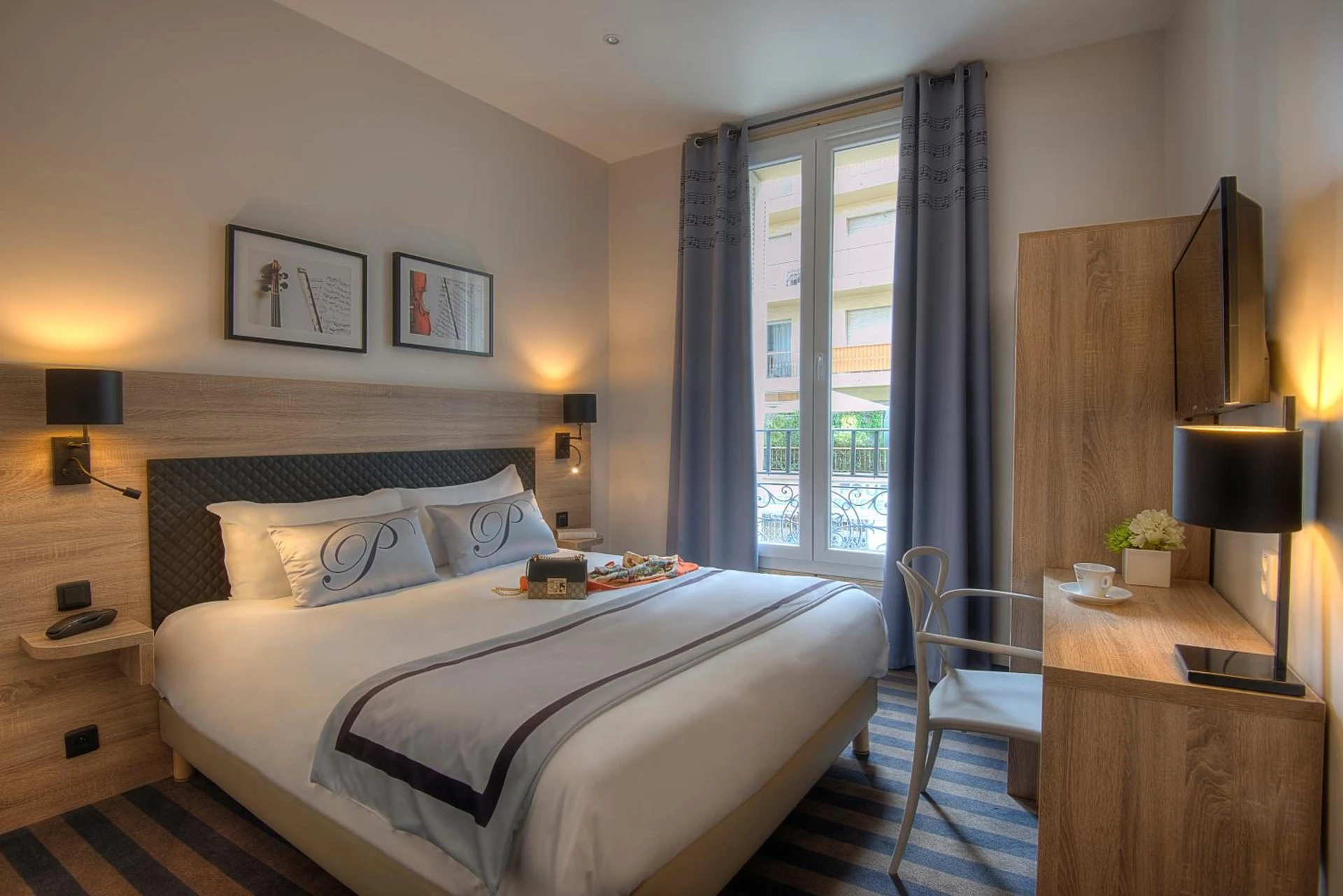 Ambiance de travail pour séminaire d'entreprise à Hotel Paganini - Nice