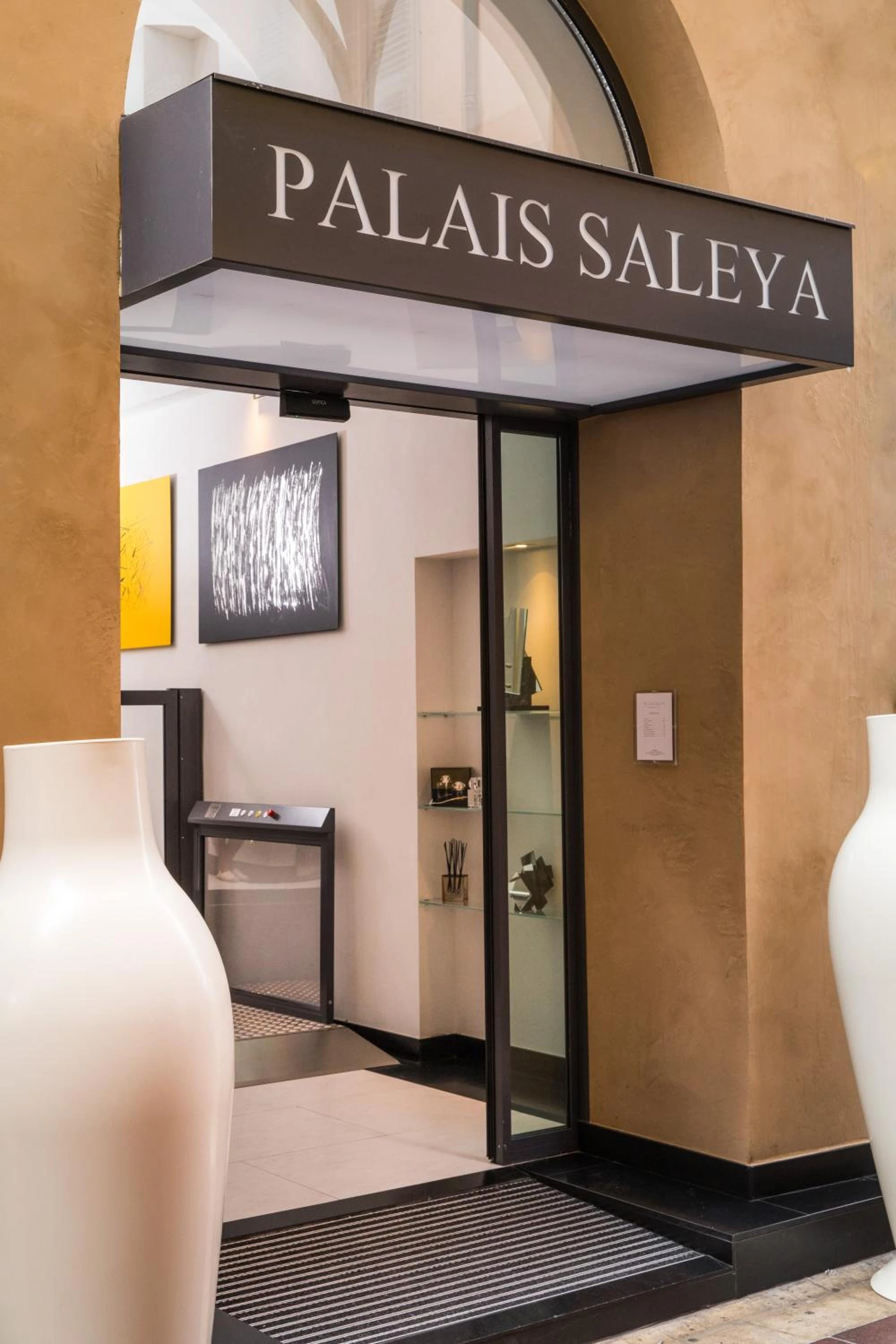 Lieu convivial pour un séminaire d'entreprise à Palais Saleya Boutique Hôtel - Nice - En savoir plus 