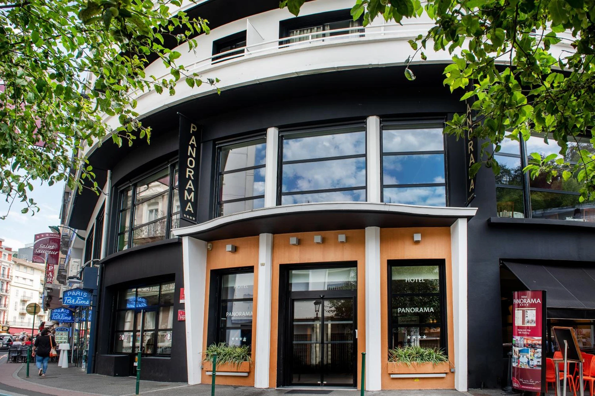 Ambiance de travail pour séminaire d'entreprise à Hôtel Panorama - Lourdes