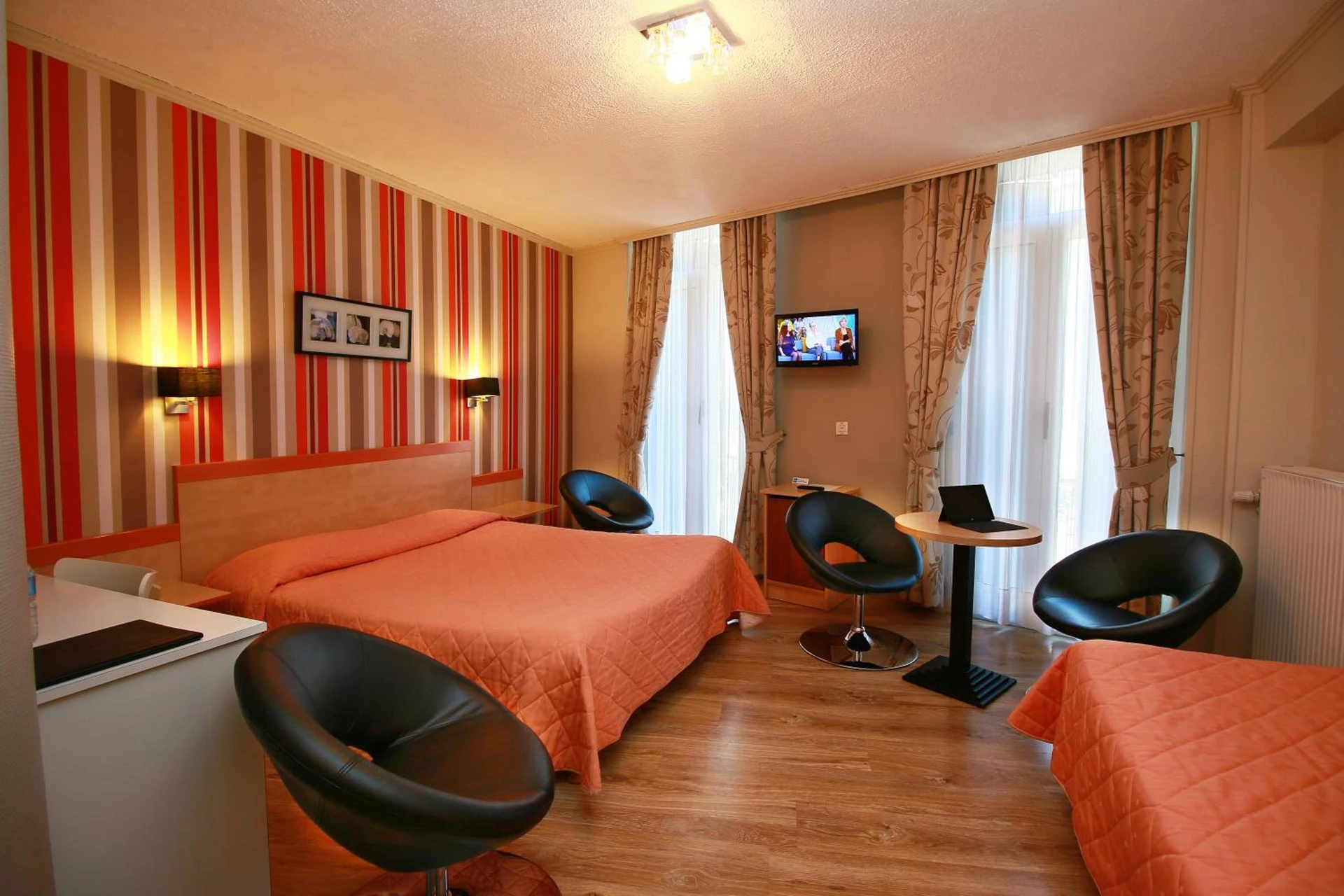 Chambre disponible pour un séminaire d'entreprise à Hôtel Panoramic - Luchon