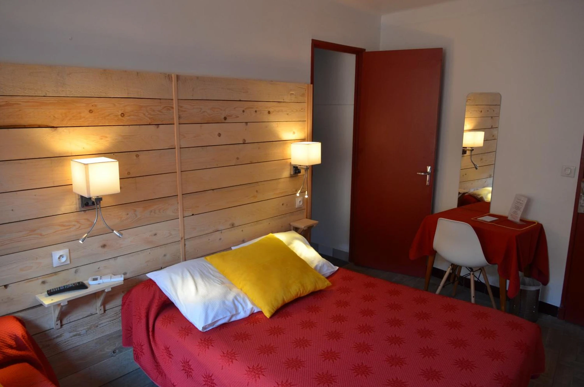 Organiser un séminaire d'entreprise : Hôtel Restaurant Panoramique César à bonnieux