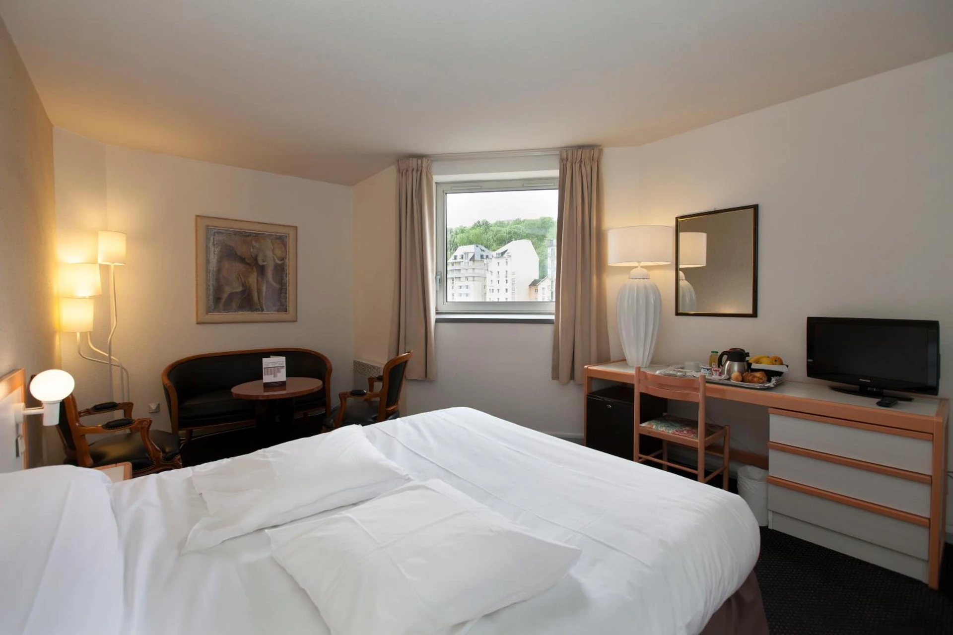 Salle de séminaire à Hôtel Paradis - Organiser un événement professionnel à Lourdes