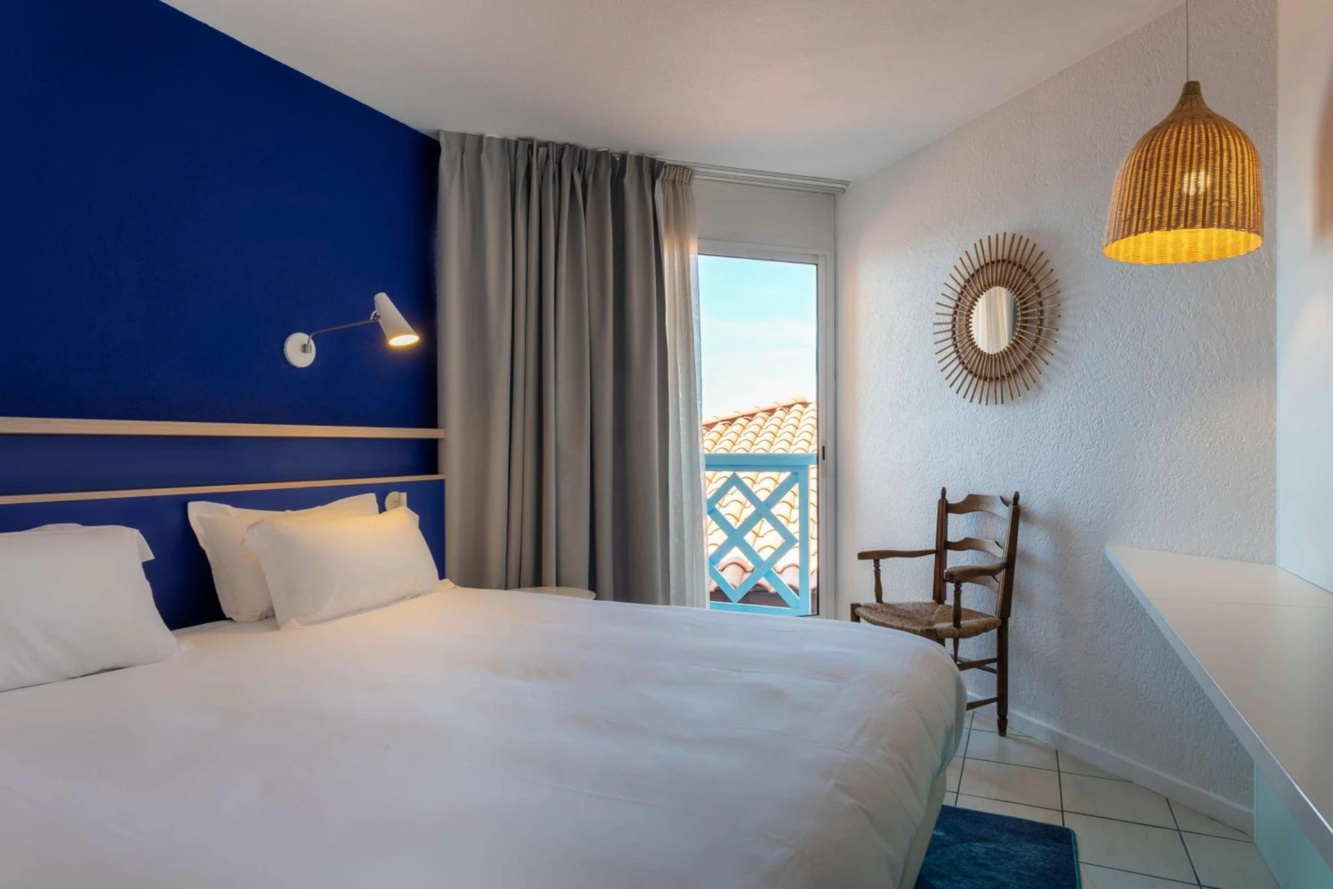 Chambre disponible pour un séminaire d'entreprise à Hotel Paradou Mediterranee, BW Signature Collection by Best Western - Sausset-les-Pins