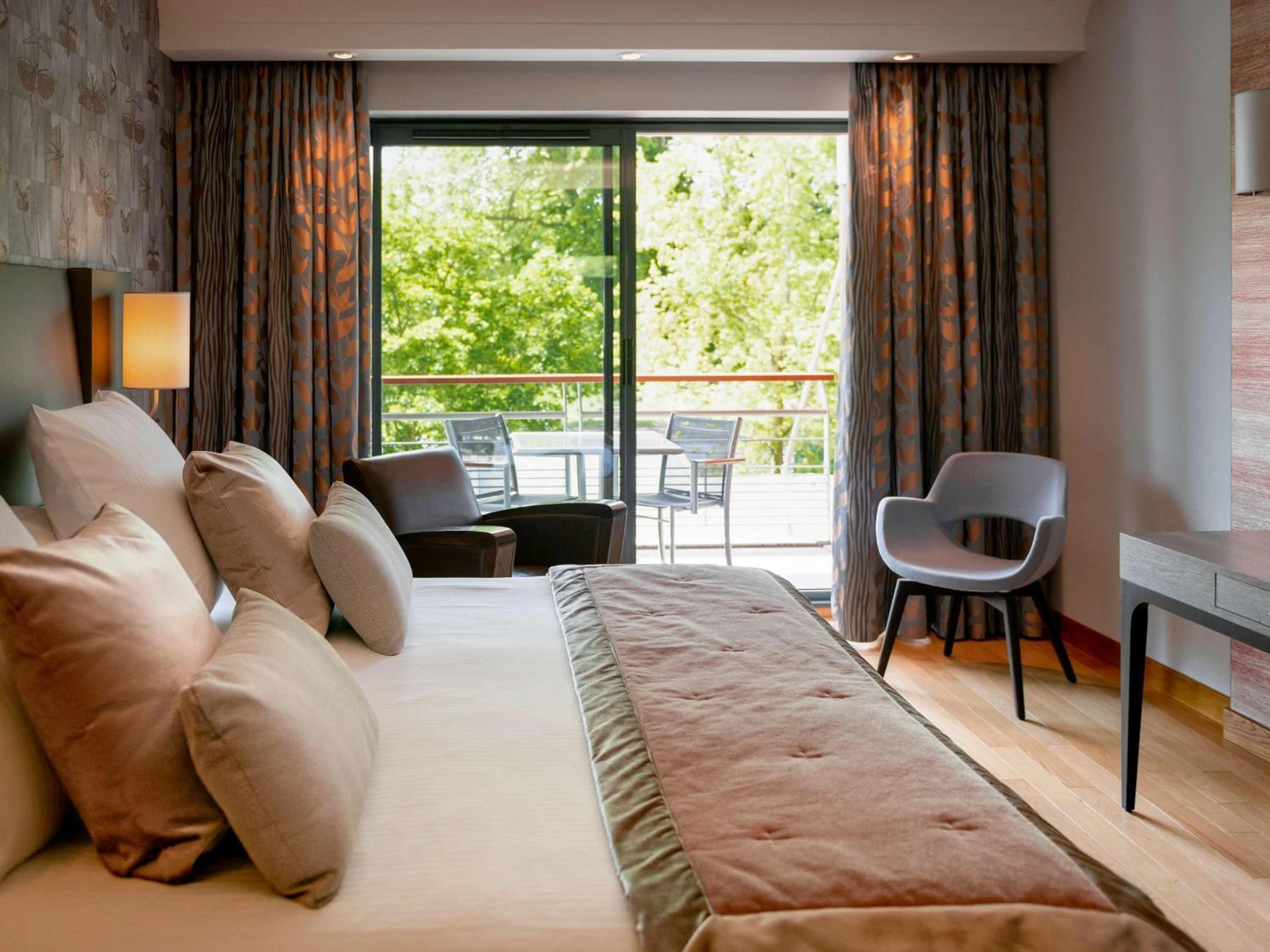 Chambre disponible pour un séminaire d'entreprise à Hotel Parc Beaumont & Spa Pau - MGallery - Pau