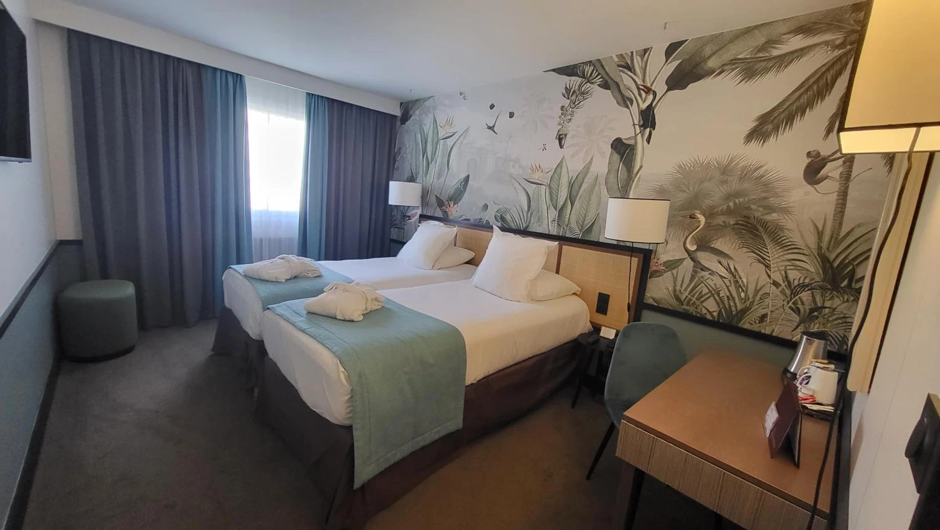 Chambre disponible pour un séminaire d'entreprise à Hôtel Paris Neuilly - Neuilly-sur-Seine