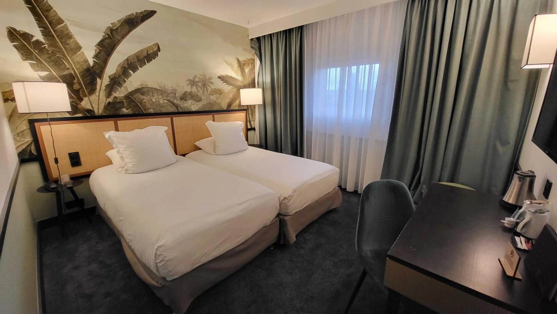 Chambre disponible pour un séminaire d'entreprise à Hôtel Paris Neuilly - Neuilly-sur-Seine
