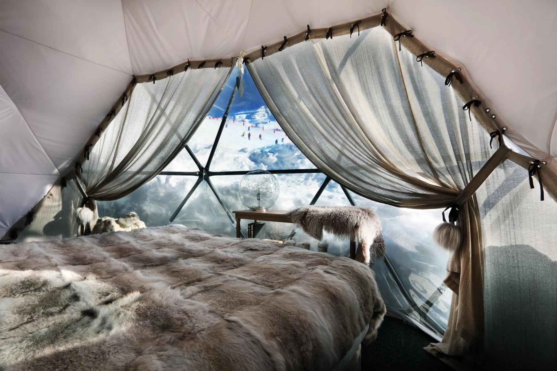 Chambre disponible pour un séminaire d'entreprise à Hotel Pashmina Le Refuge - Val Thorens