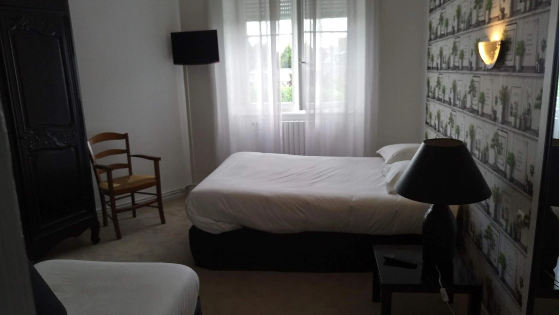 Chambre disponible pour un séminaire d'entreprise à Hôtel Patton - Avranches