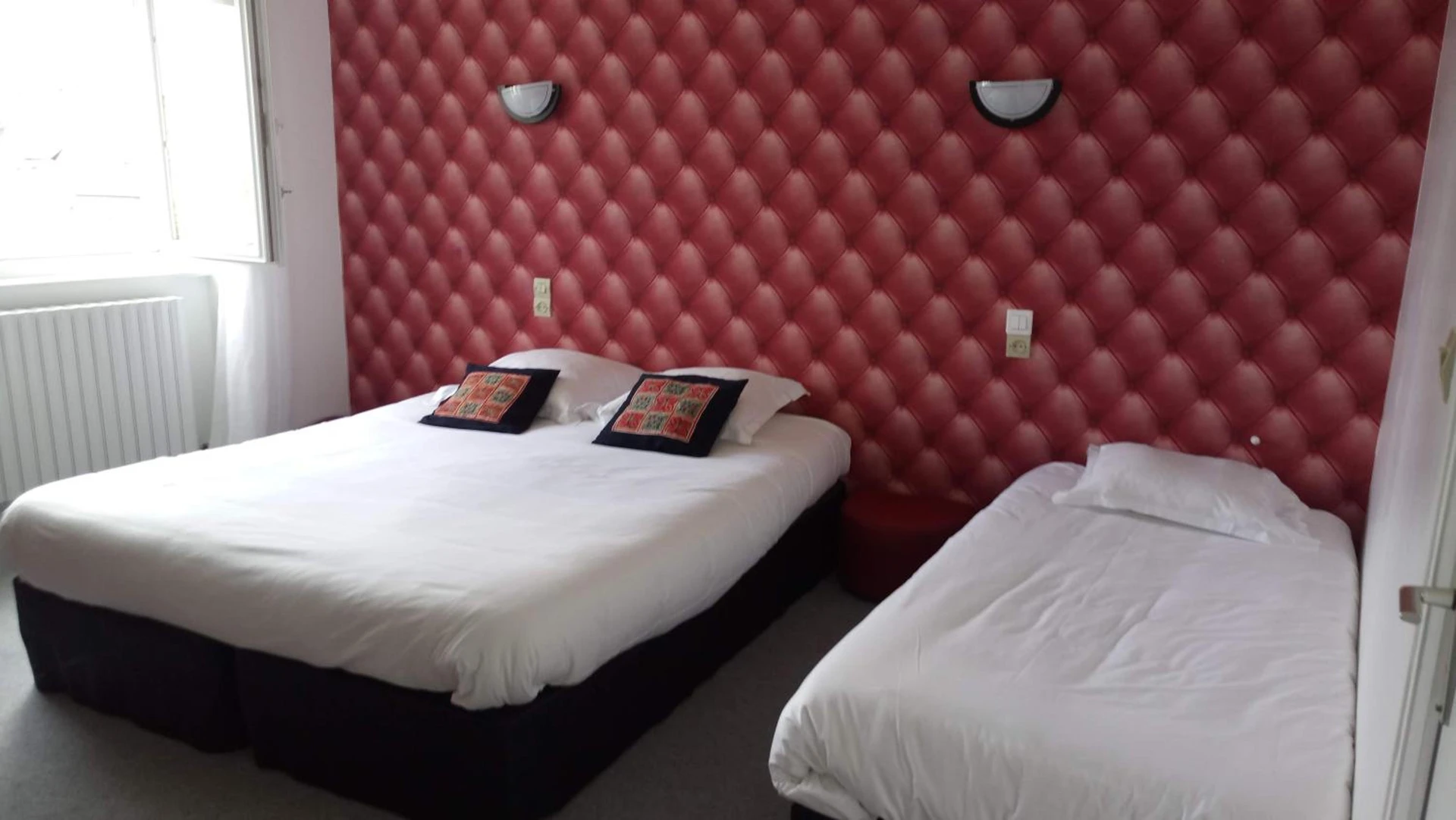 Chambre disponible pour un séminaire d'entreprise à Hôtel Patton - Avranches