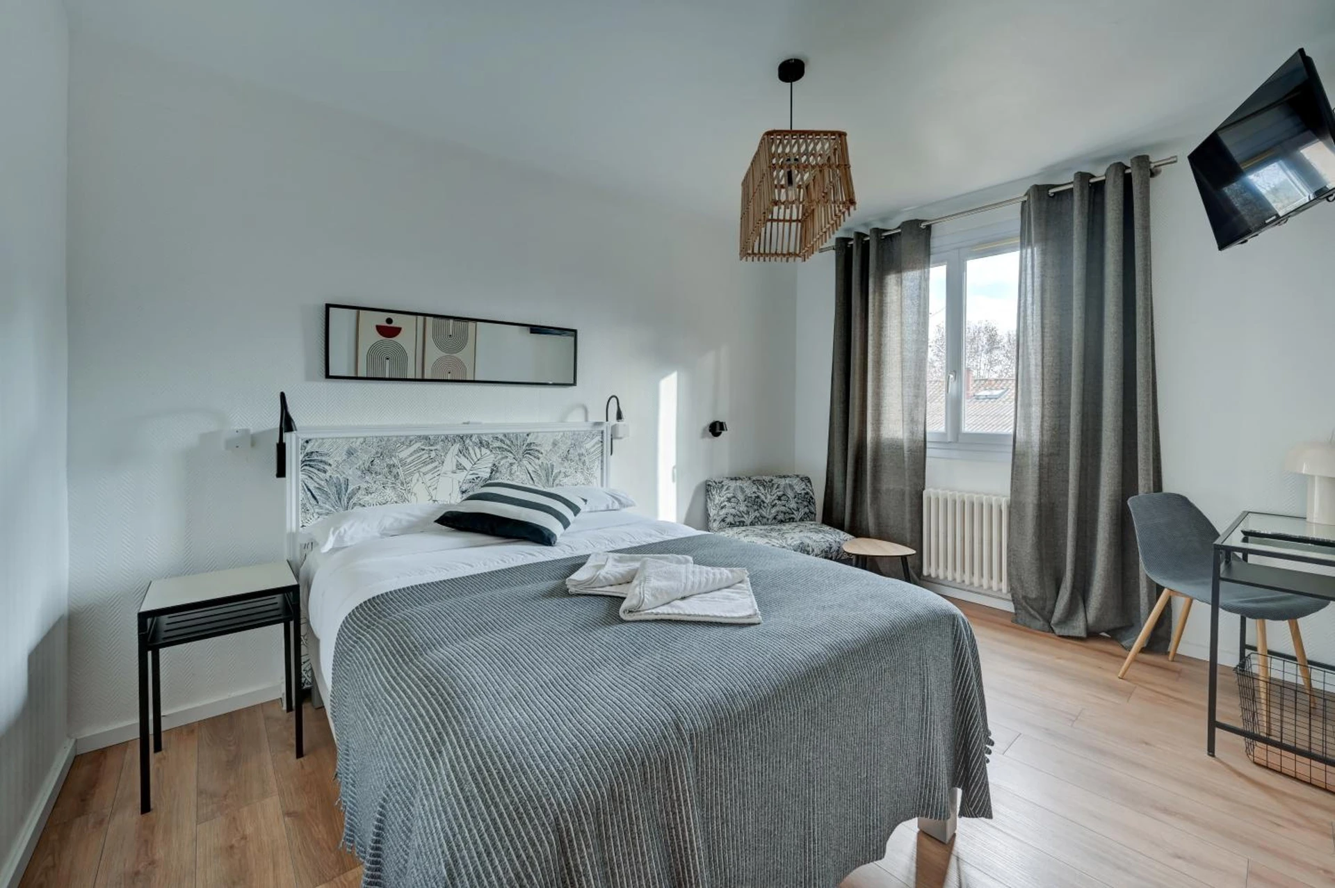 Chambre disponible pour un séminaire d'entreprise à Hôtel Paul - Aix-en-Provence