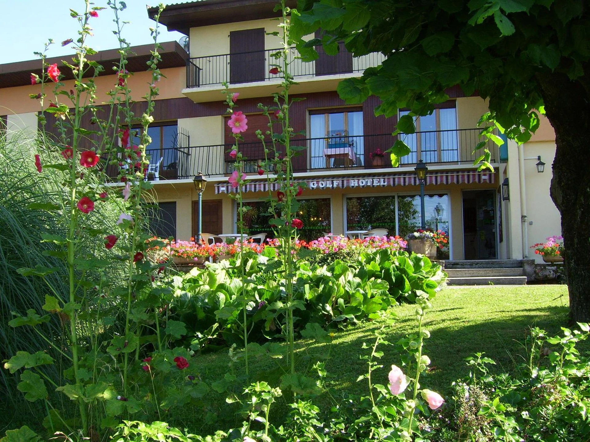 Organiser un séminaire d'entreprise : Hôtel Les Pavillons du Golf à evian-les-bains