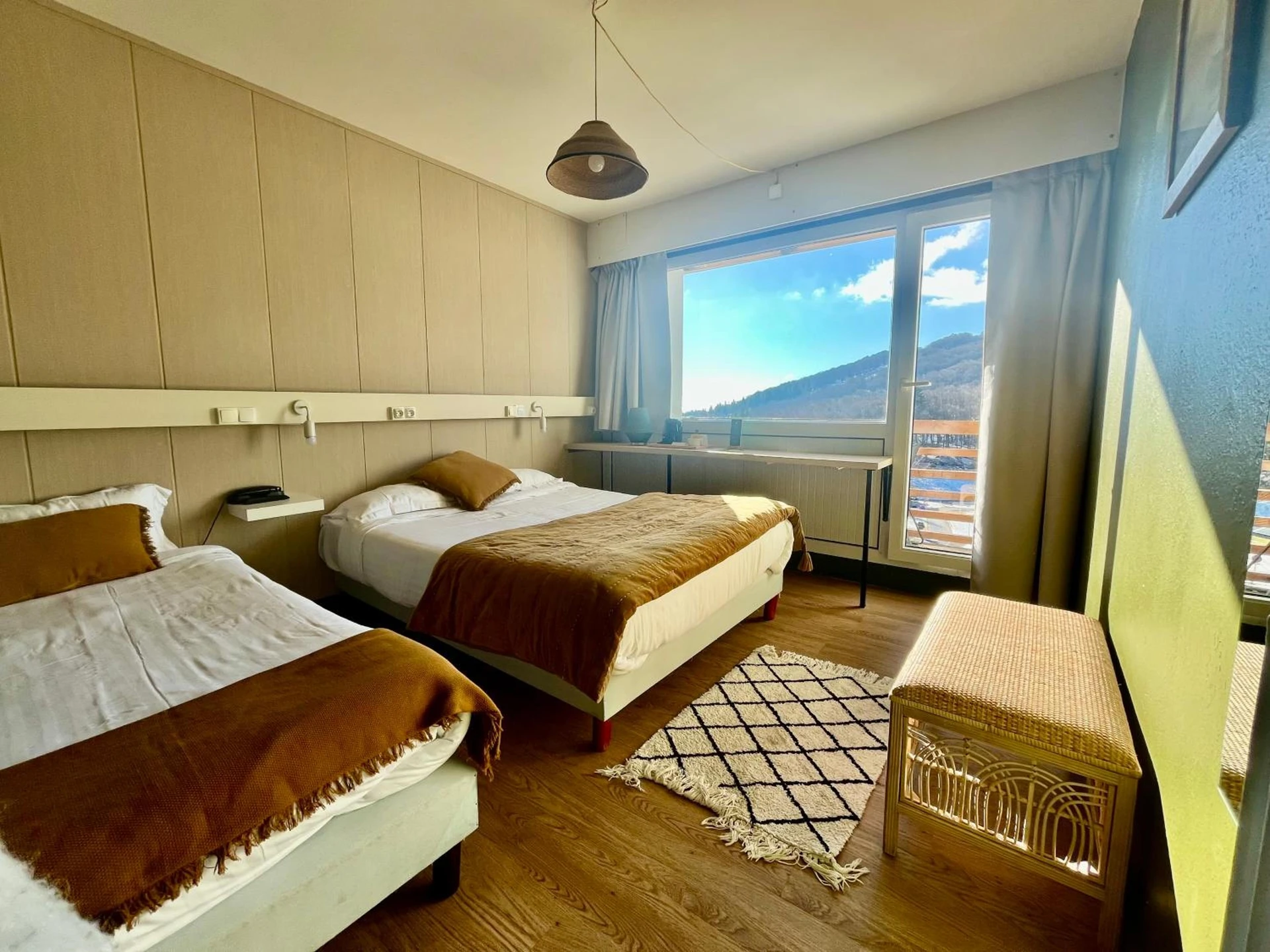 Chambre disponible pour un séminaire d'entreprise à Hotel Perdrix - Super-Besse