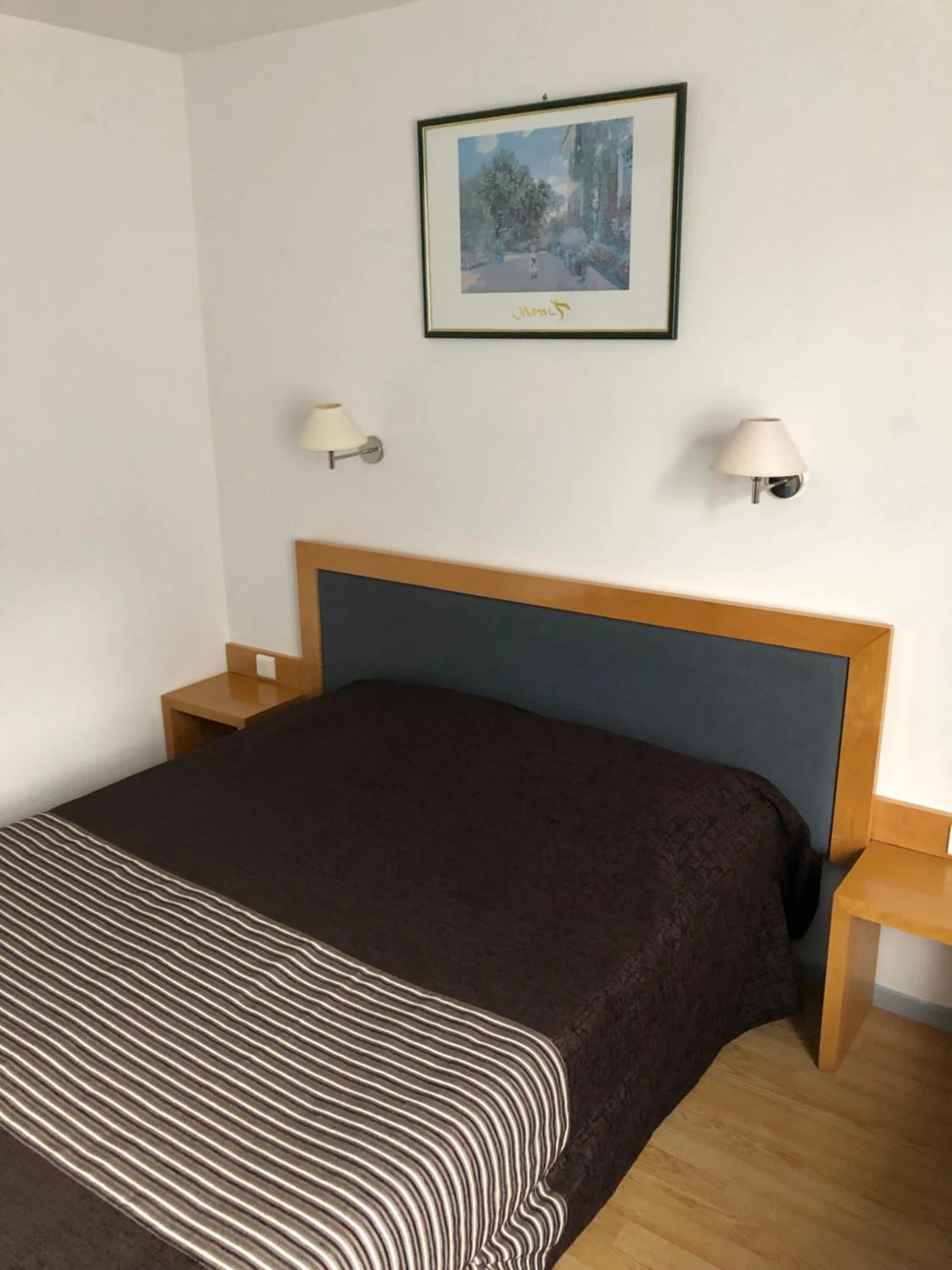 Ambiance de travail pour séminaire d'entreprise à Hôtel Au Petit Languedoc - Lourdes