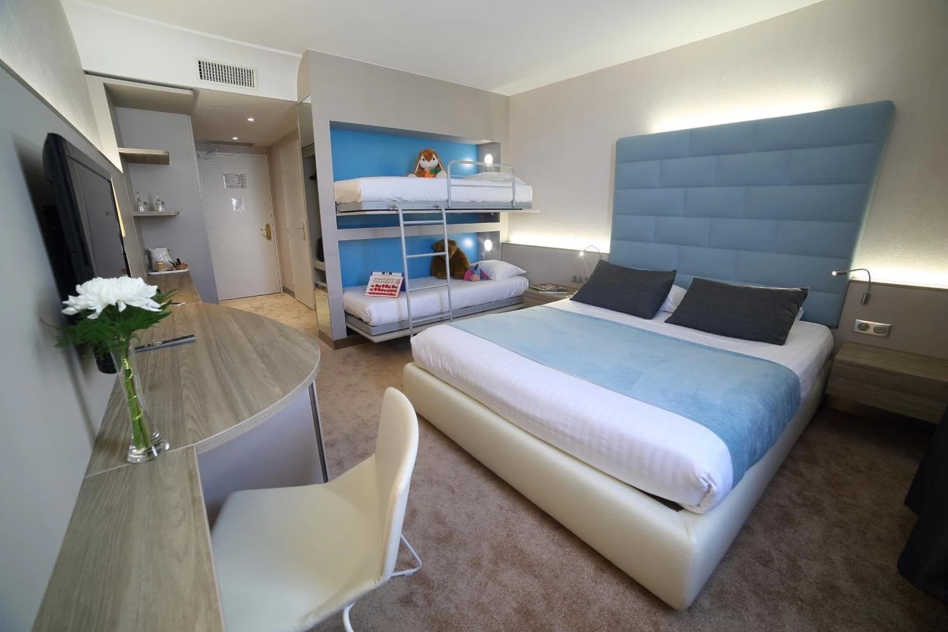 Chambre disponible pour un séminaire d'entreprise à Hotel Plaza - site du Futuroscope - Chasseneuil-du-Poitou