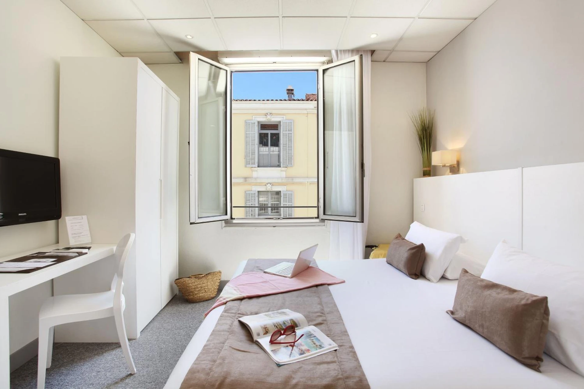 Salle de séminaire à Hôtel P.L.M. - Organiser un événement professionnel à Cannes