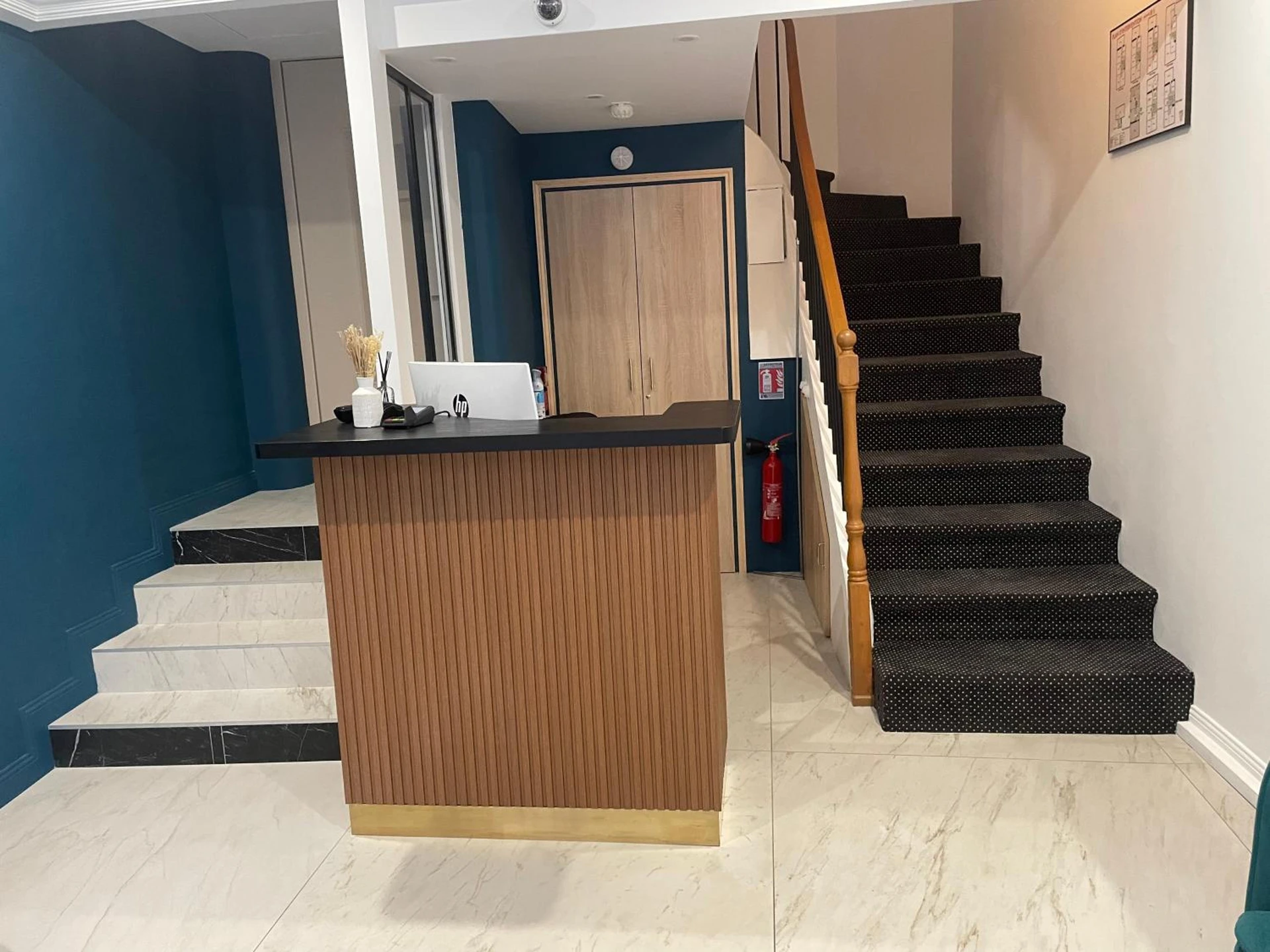 Ambiance de travail pour séminaire d'entreprise à Hôtel P.L.M. - Cannes